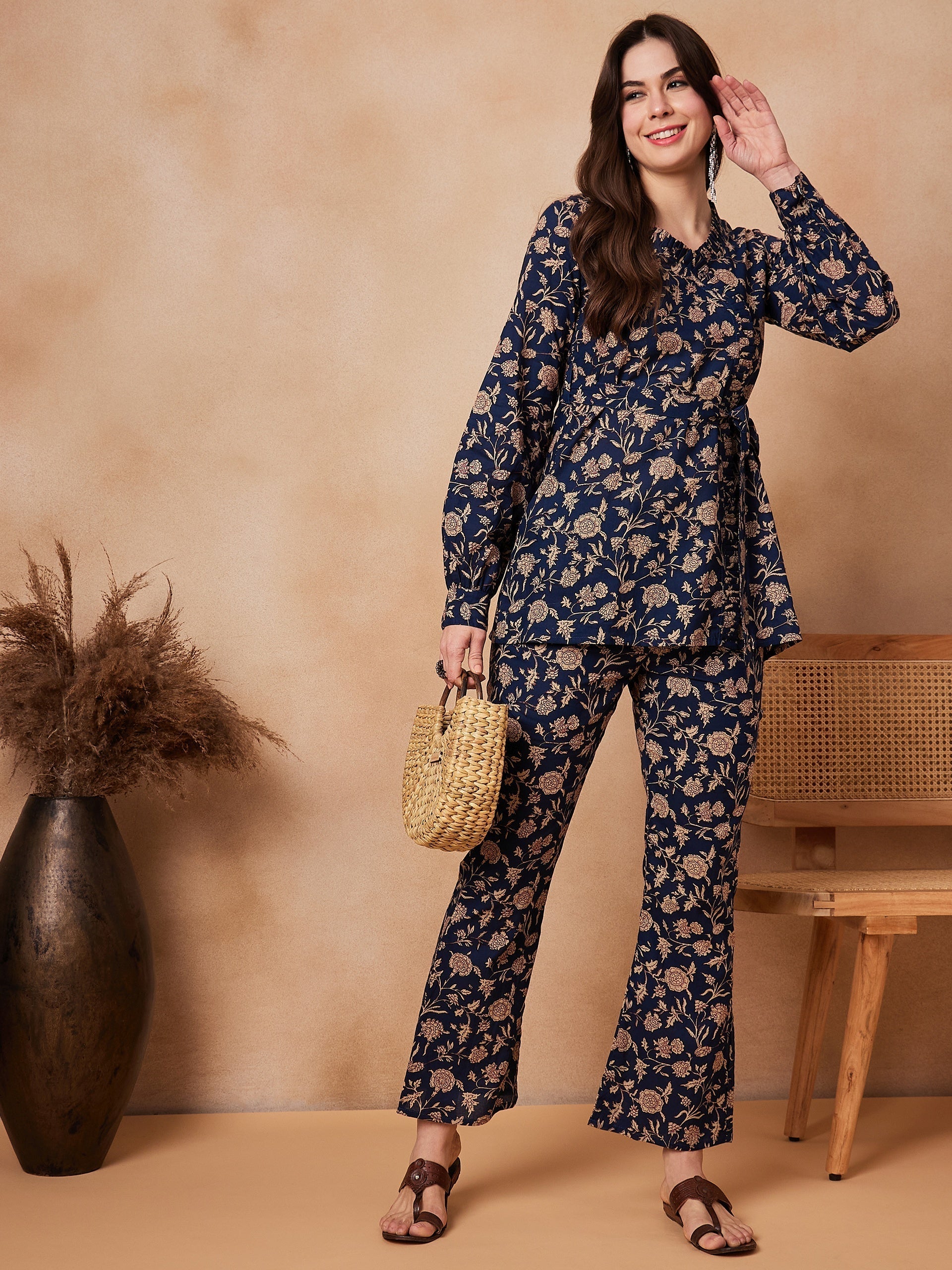 InWeave Navy Beige Co Ord Set - Swadesiicart