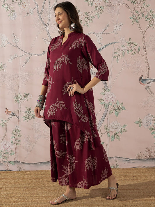 InWeave Dark Maroon Leaf Mandarin Kurta Set - Swadesiicart