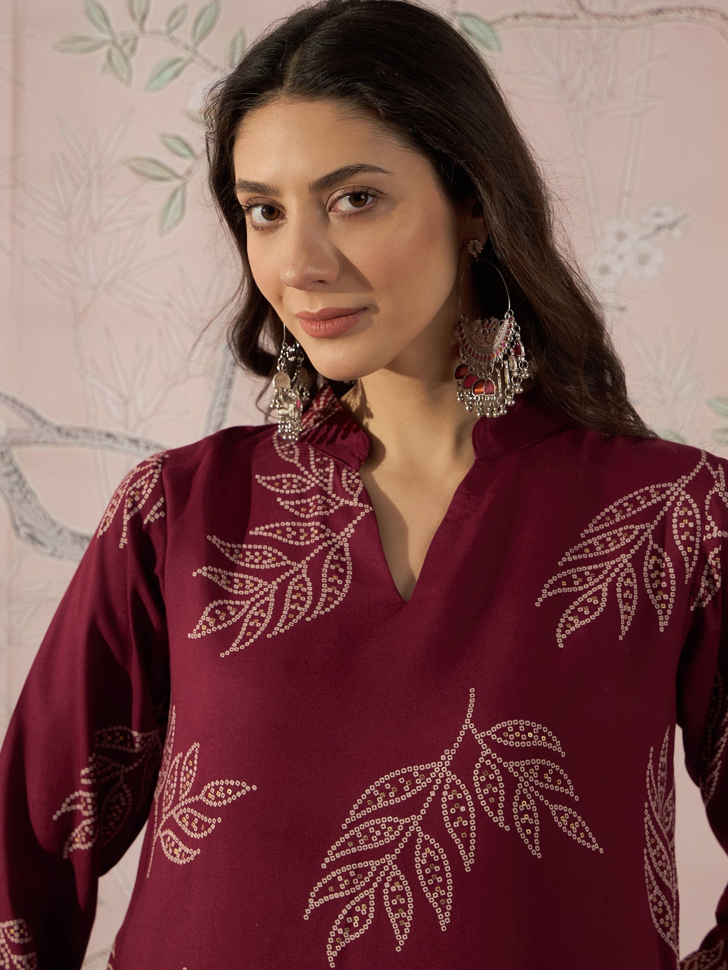 InWeave Dark Maroon Leaf Mandarin Kurta Set - Swadesiicart