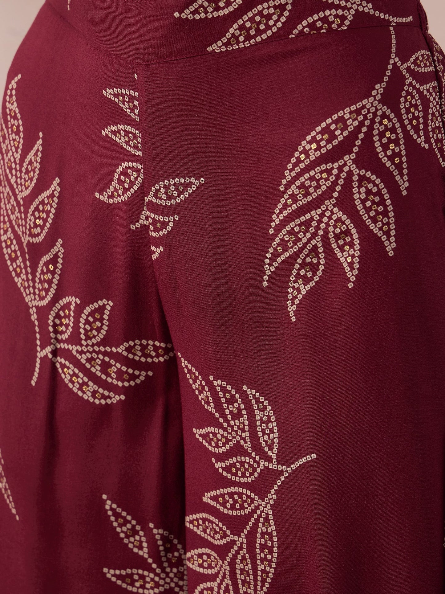 InWeave Dark Maroon Leaf Mandarin Kurta Set - Swadesiicart