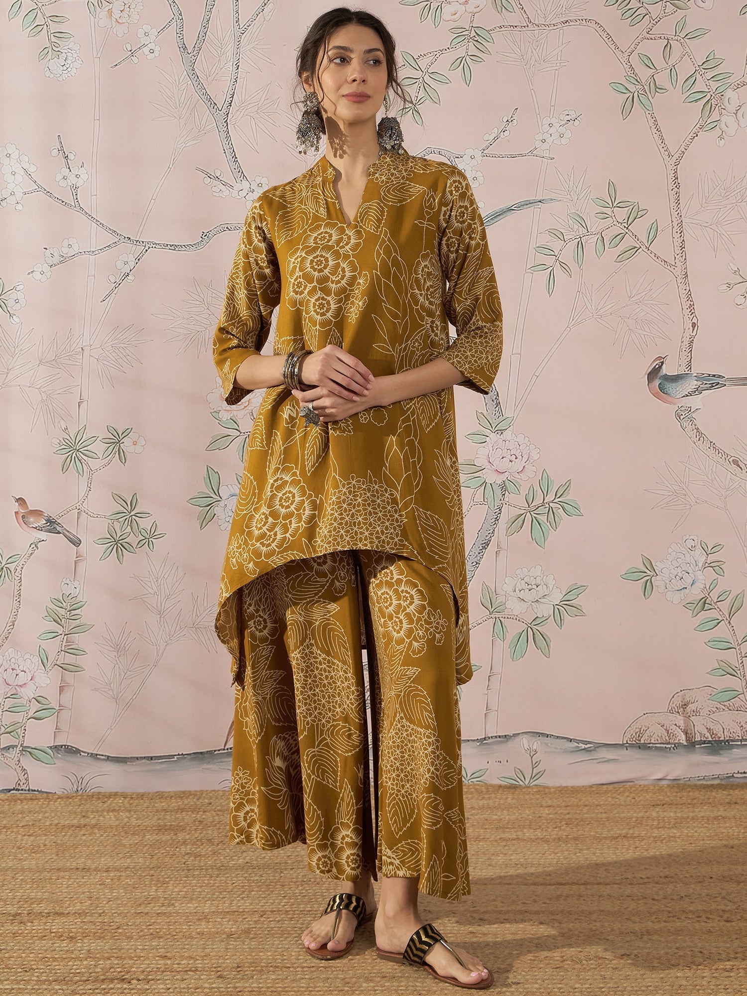 InWeave Dark Yellow Rose Leaf Mandarin Kurta Set - Swadesiicart