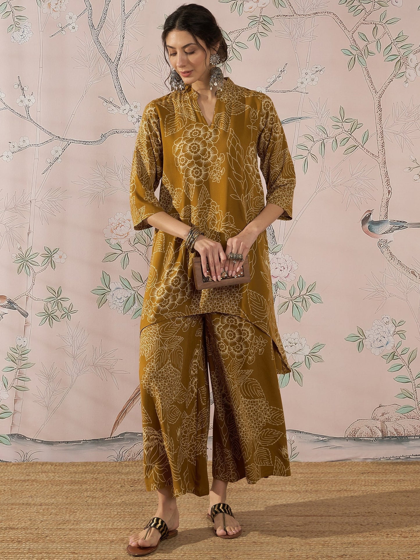 InWeave Dark Yellow Rose Leaf Mandarin Kurta Set - Swadesiicart