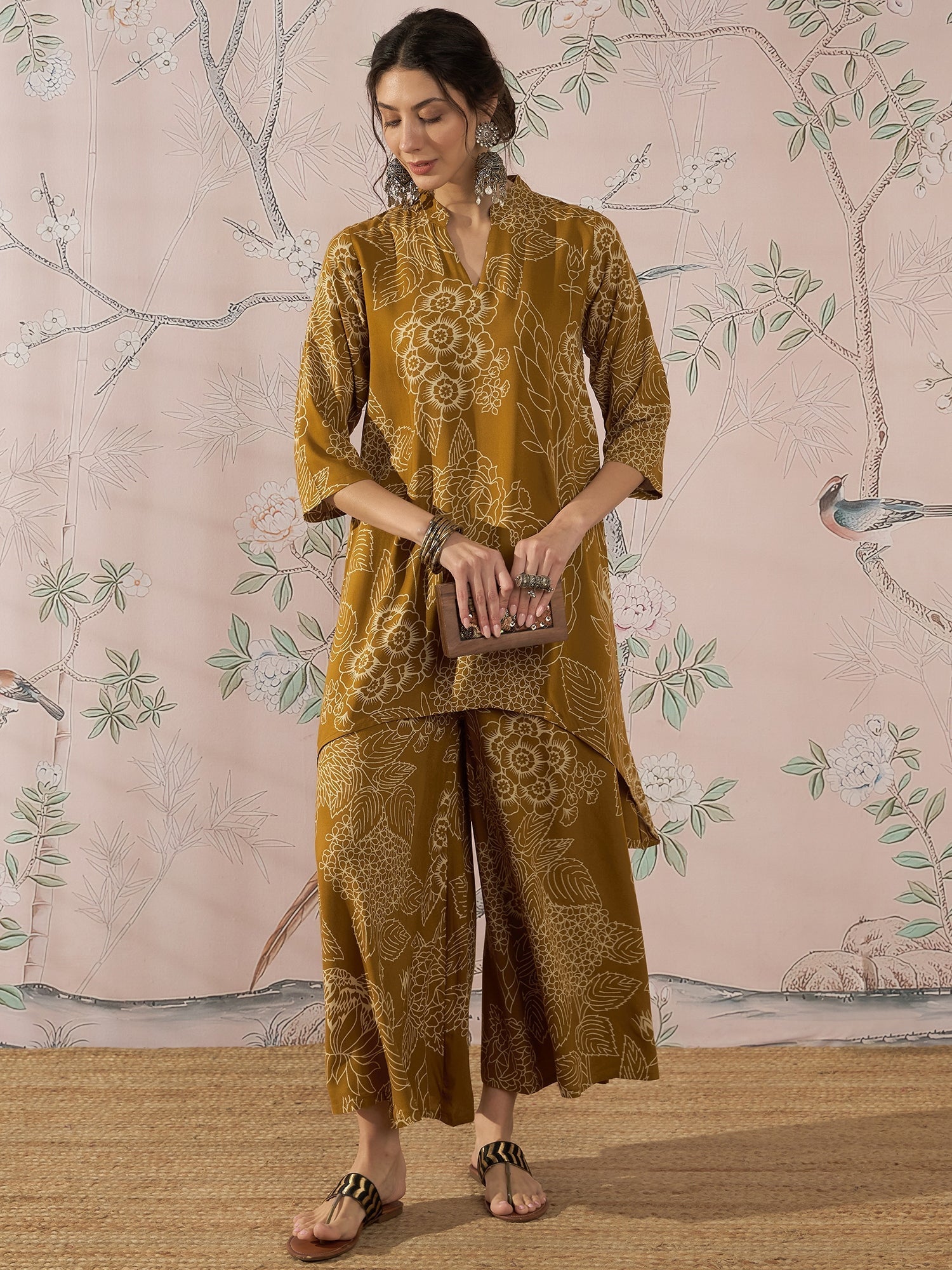 InWeave Dark Yellow Rose Leaf Mandarin Kurta Set - Swadesiicart