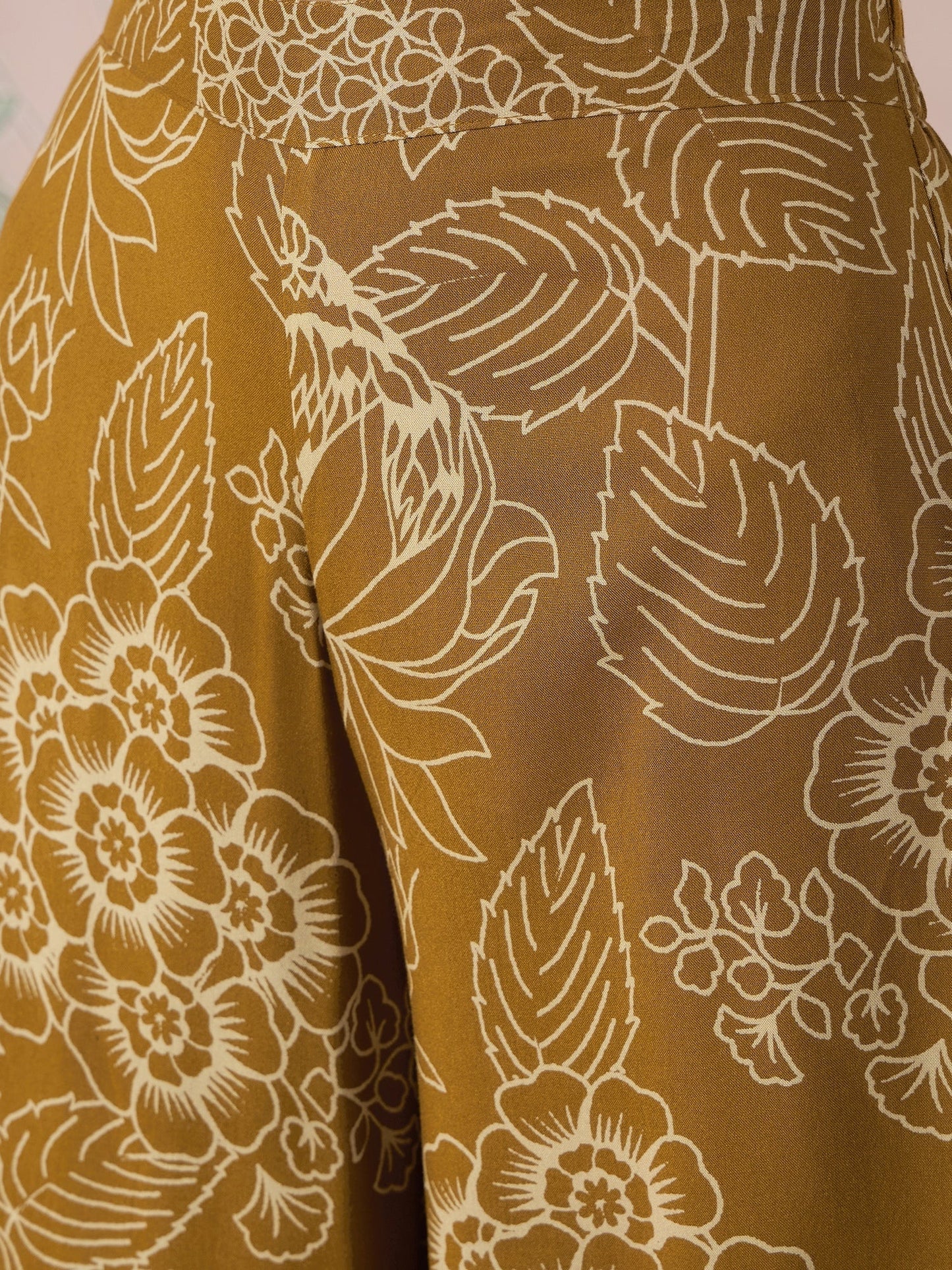 InWeave Dark Yellow Rose Leaf Mandarin Kurta Set - Swadesiicart