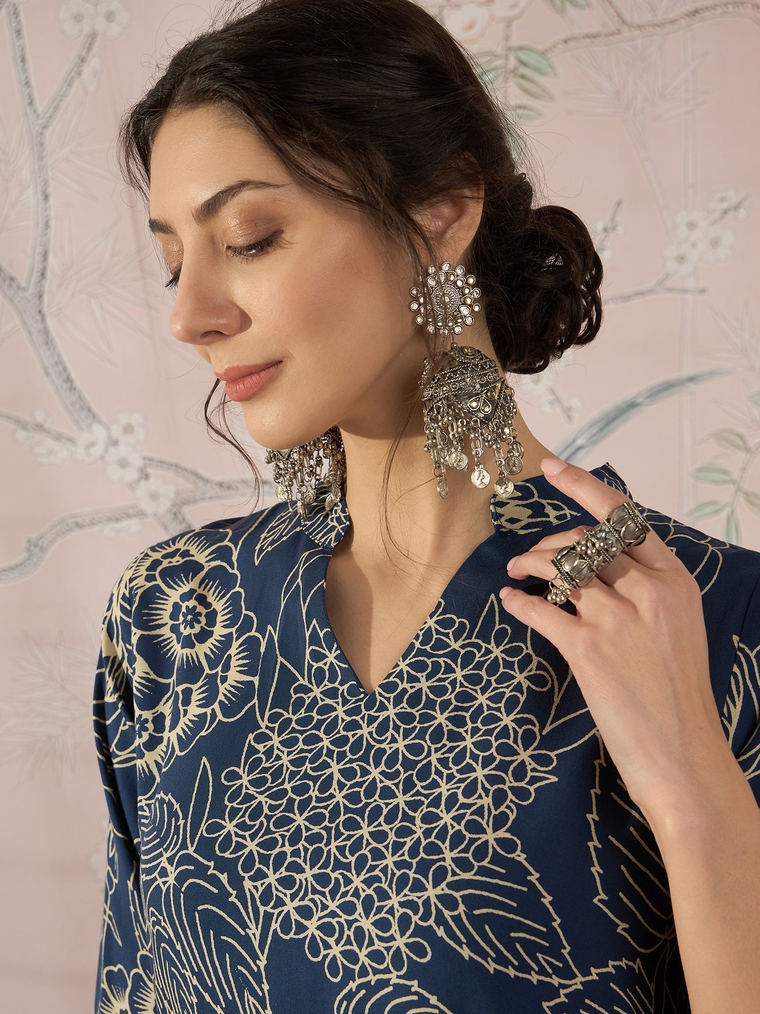 InWeave Peacock Teal Rose Leaf Mandarin Kurta Set - Swadesiicart