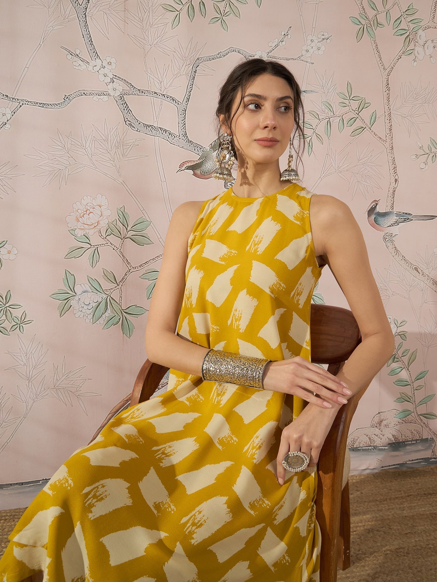 InWeave Honey Yellow Beige Kurta Set - Swadesiicart