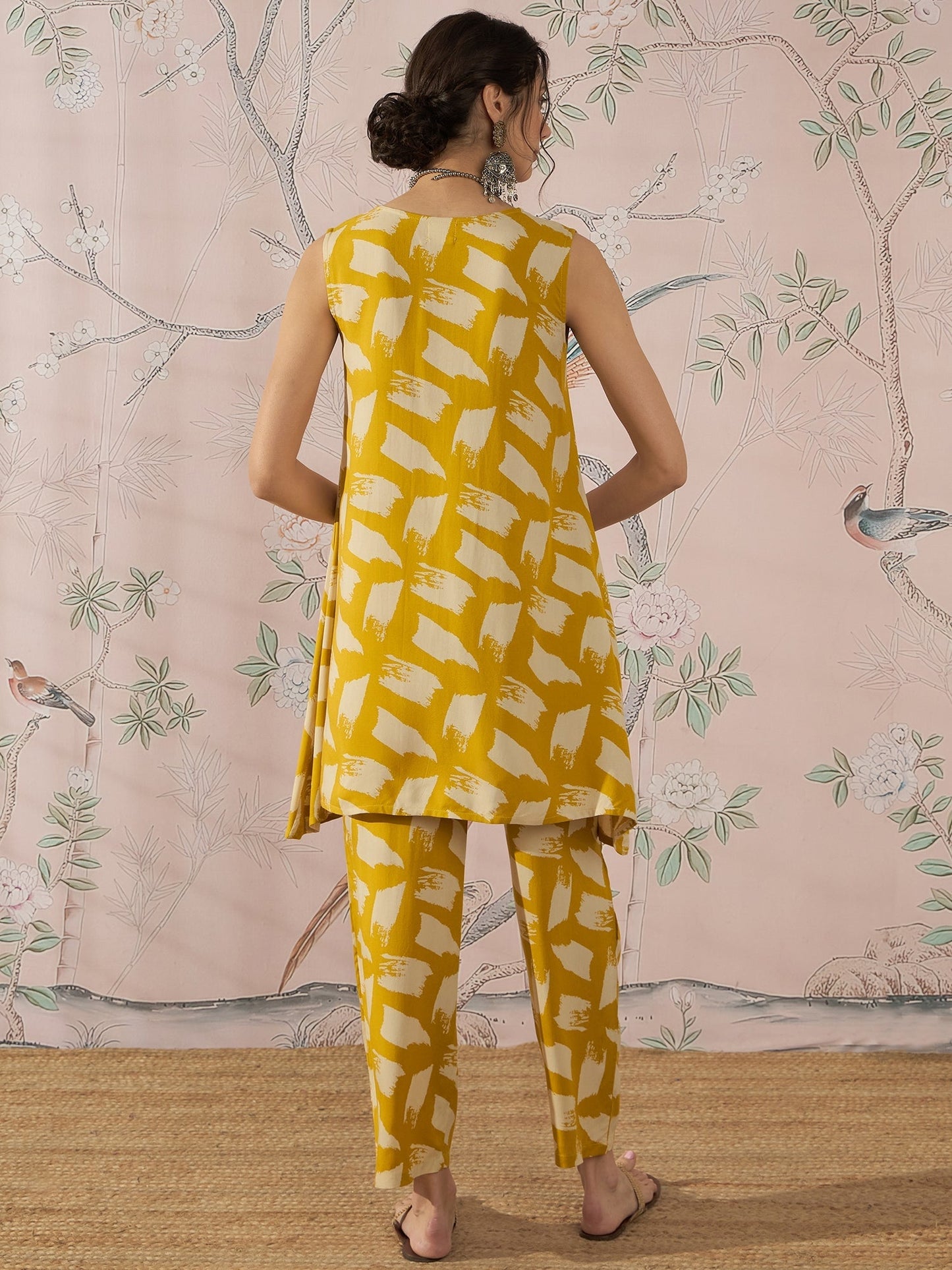 InWeave Honey Yellow Beige Slit Kurta Set - Swadesiicart