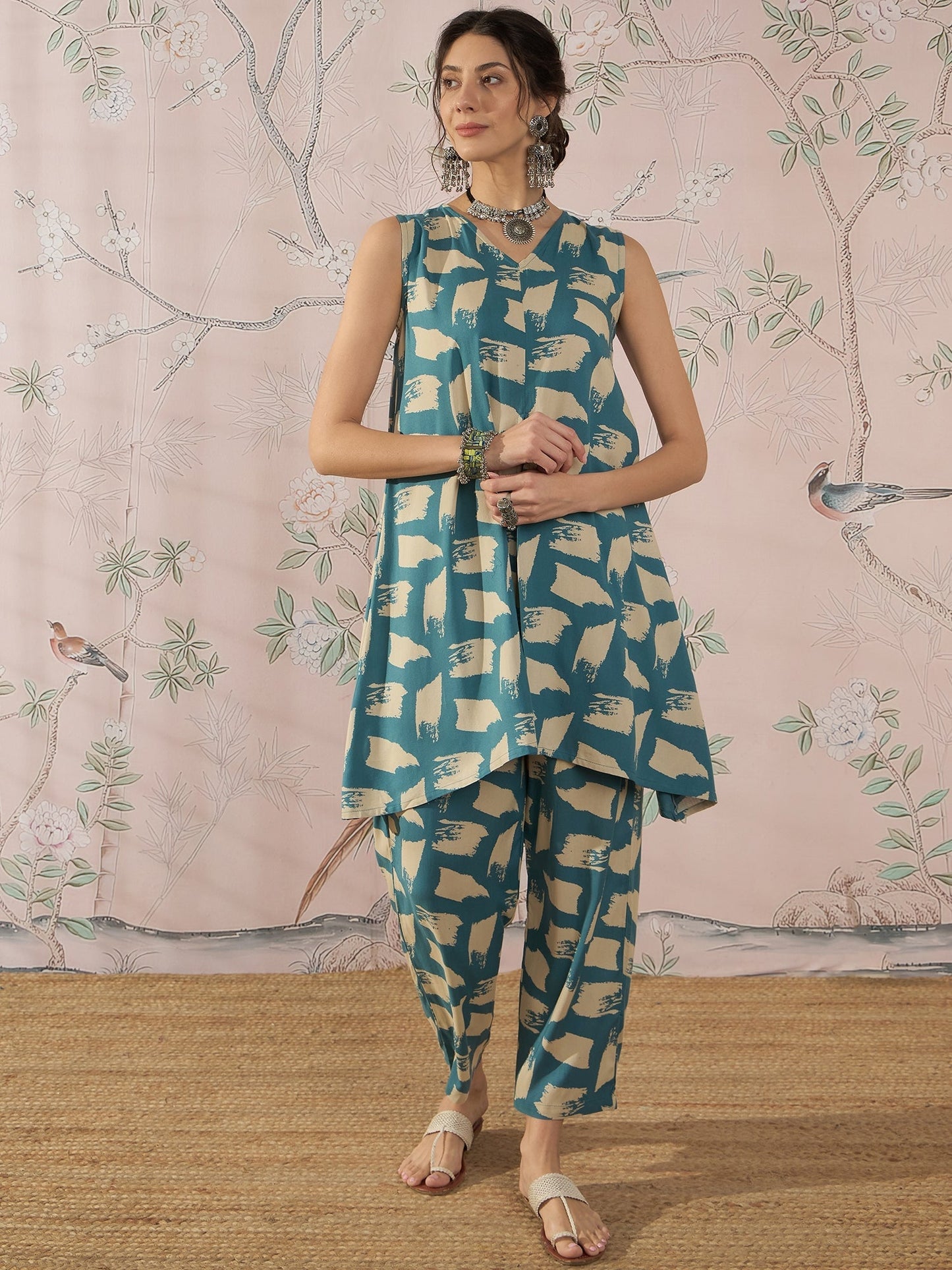 InWeave Marin Teal Beige Slit Kurta Set - Swadesiicart