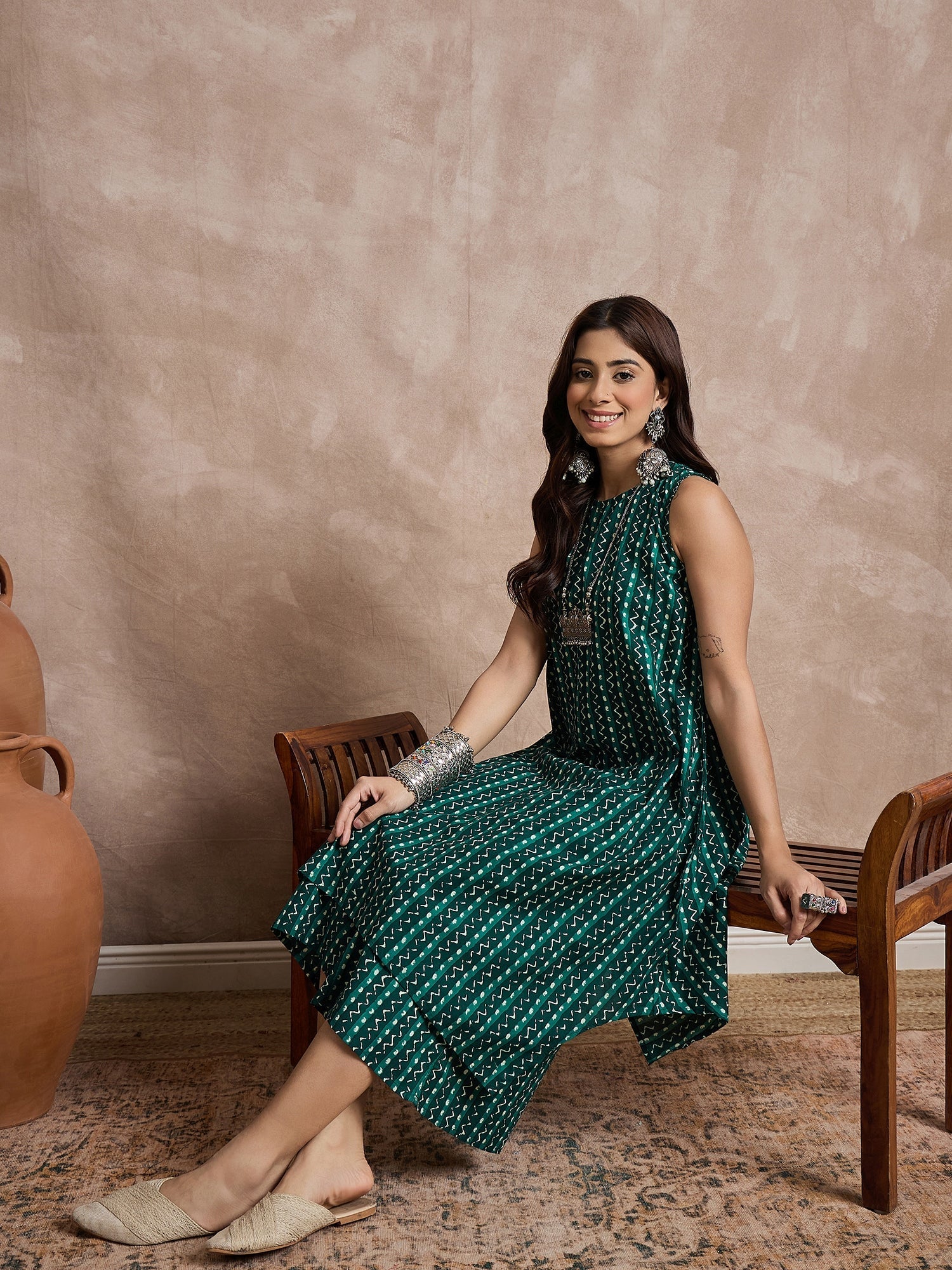 InWeave Teal Zig Zag Round Neck Kurta Set - Swadesiicart