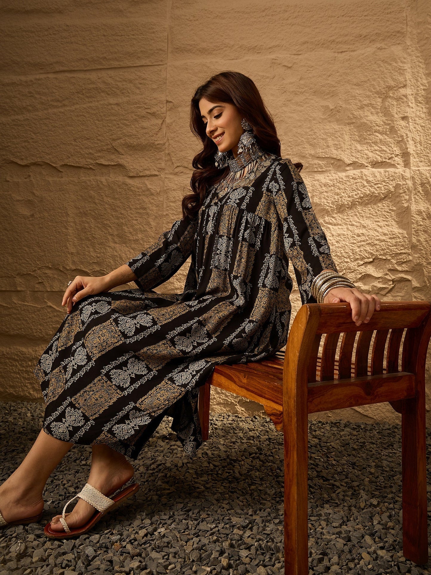 InWeave Black Golden Beige V-Flared Kurta Set - Swadesiicart