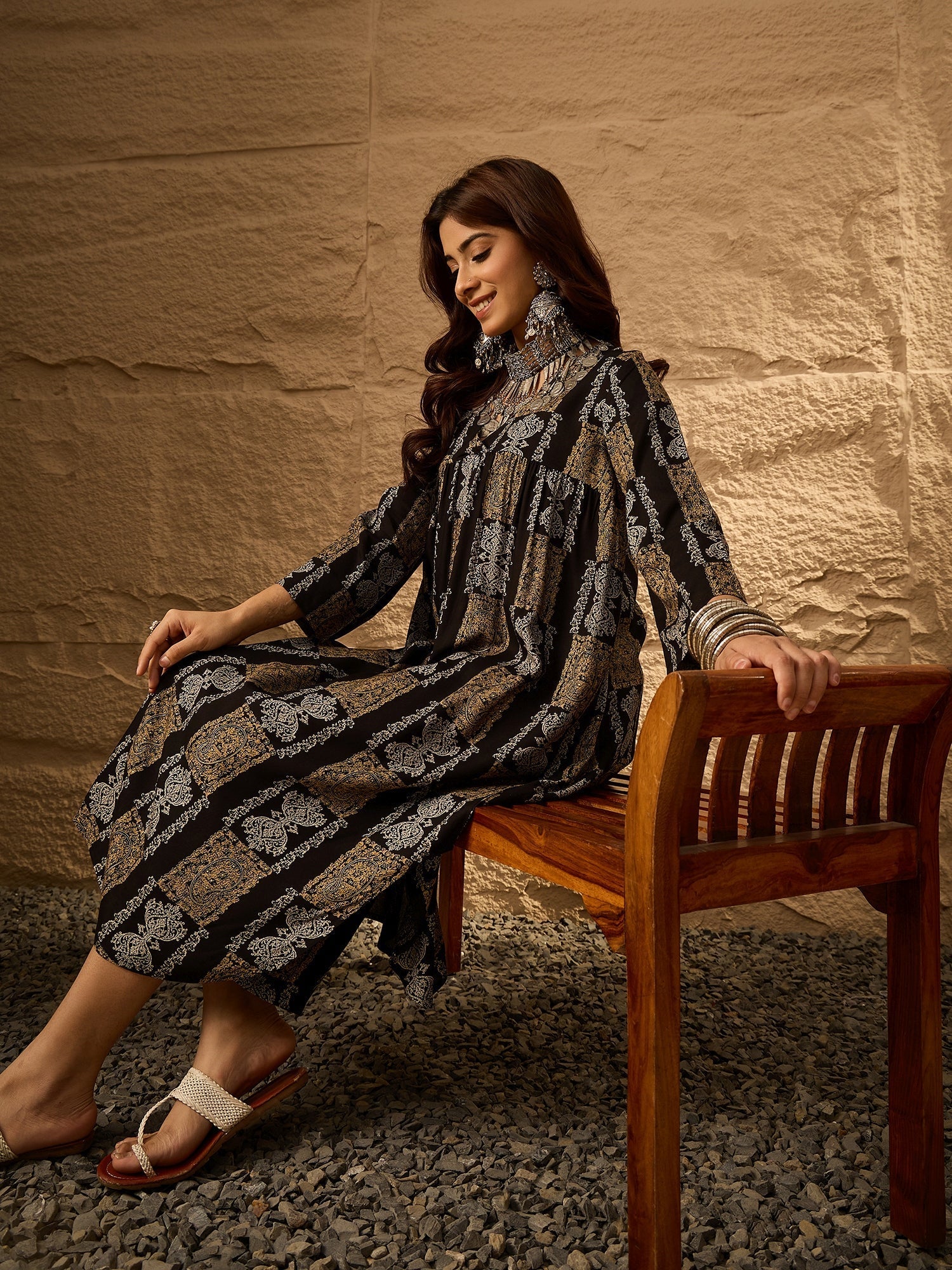 InWeave Black Golden Beige V-Flared Kurta Set - Swadesiicart