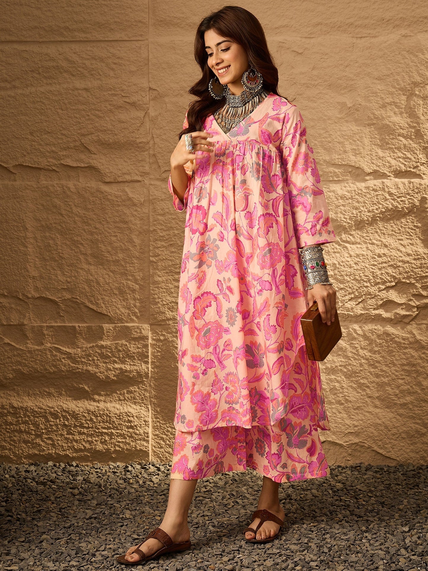 InWeave Light Peach Big V-Flared Kurta Set - Swadesiicart