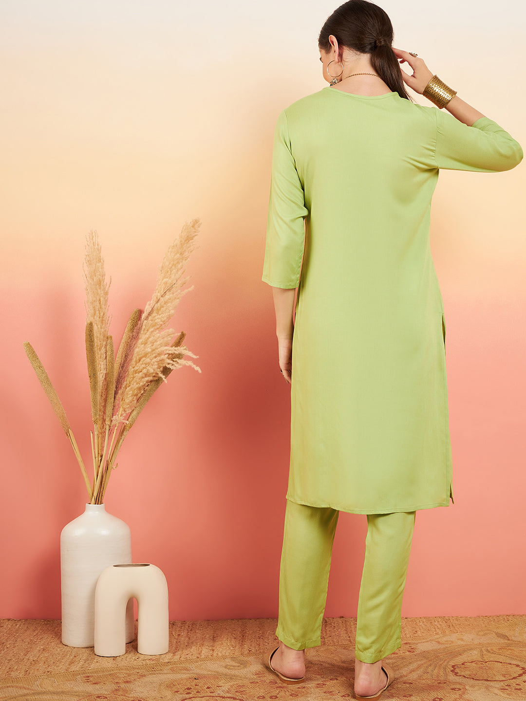 InWeave Women's Pear Green Sequance Patch Work Kurta Set - Swadesiicart