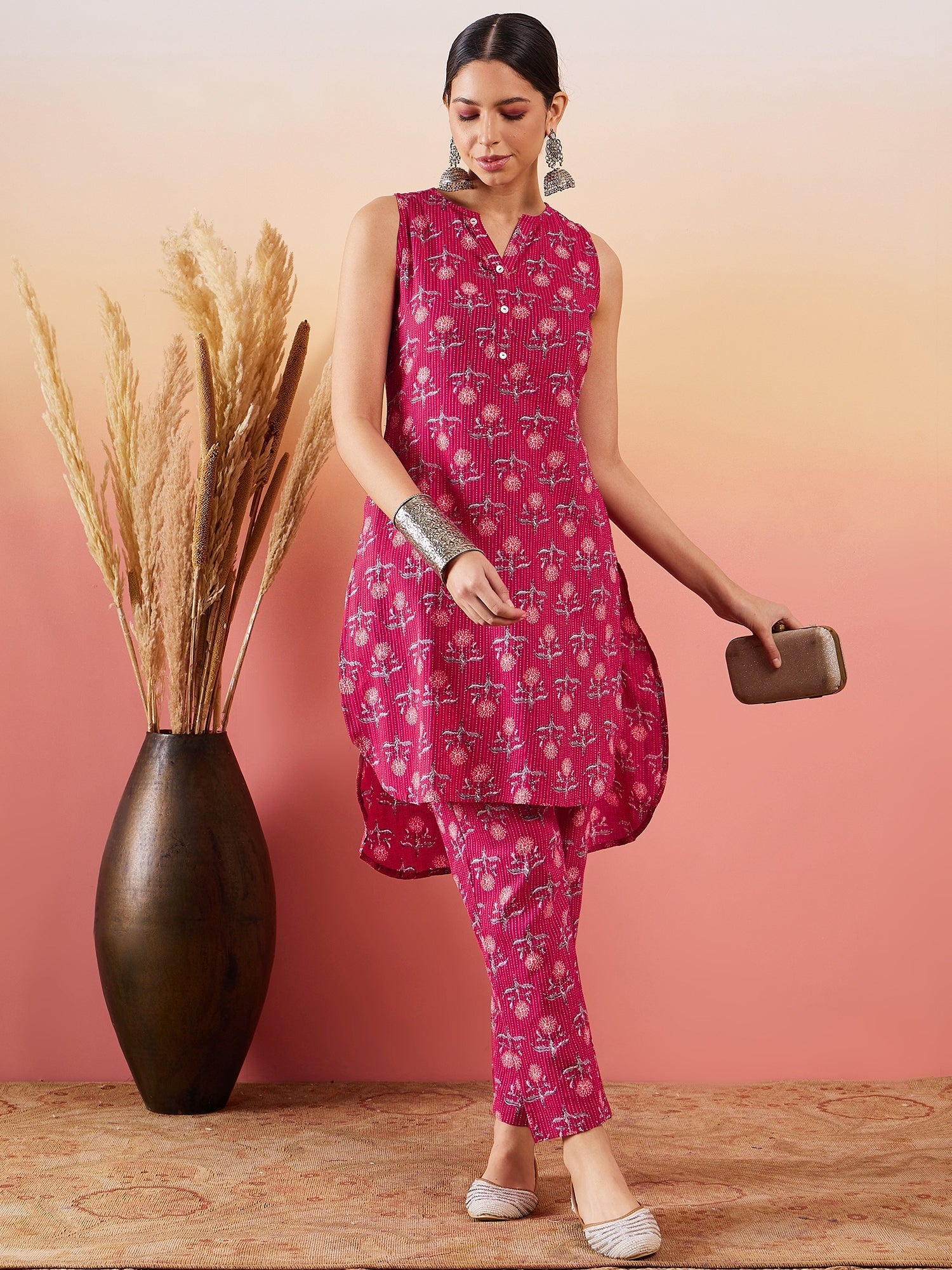 InWeave Red Kantha Print Mandarin V Neck Button Kurta Pant Set - Swadesiicart