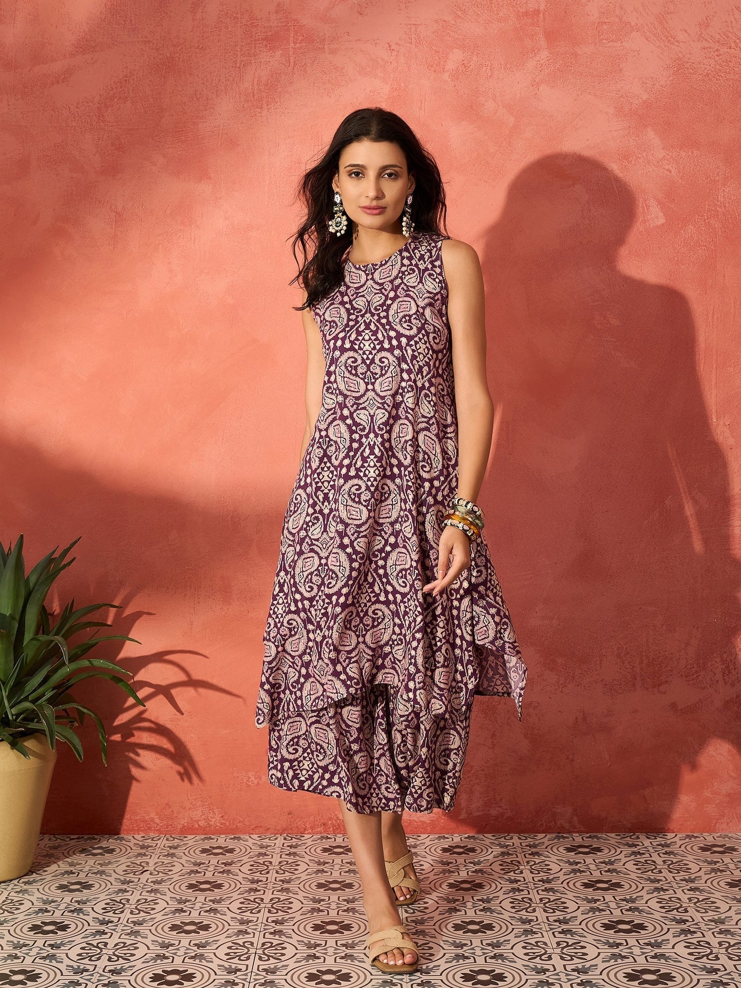 InWeave Dusty Mauve Paisley Round Neck Kurta Short Palazzo Set - Swadesiicart