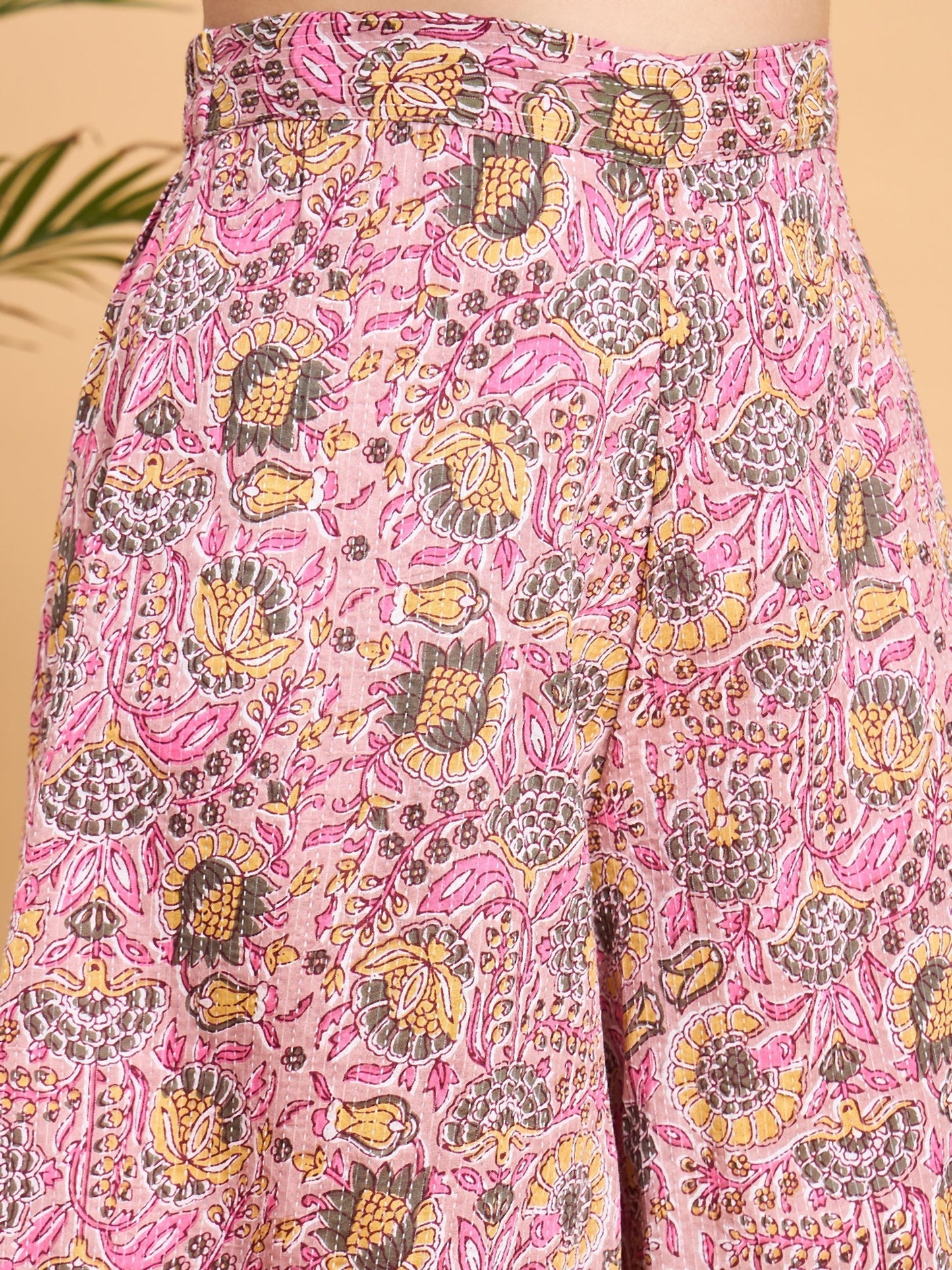 InWeave Pastel Pink Kantha Floral Jaal Short Palazzo Set - Swadesiicart