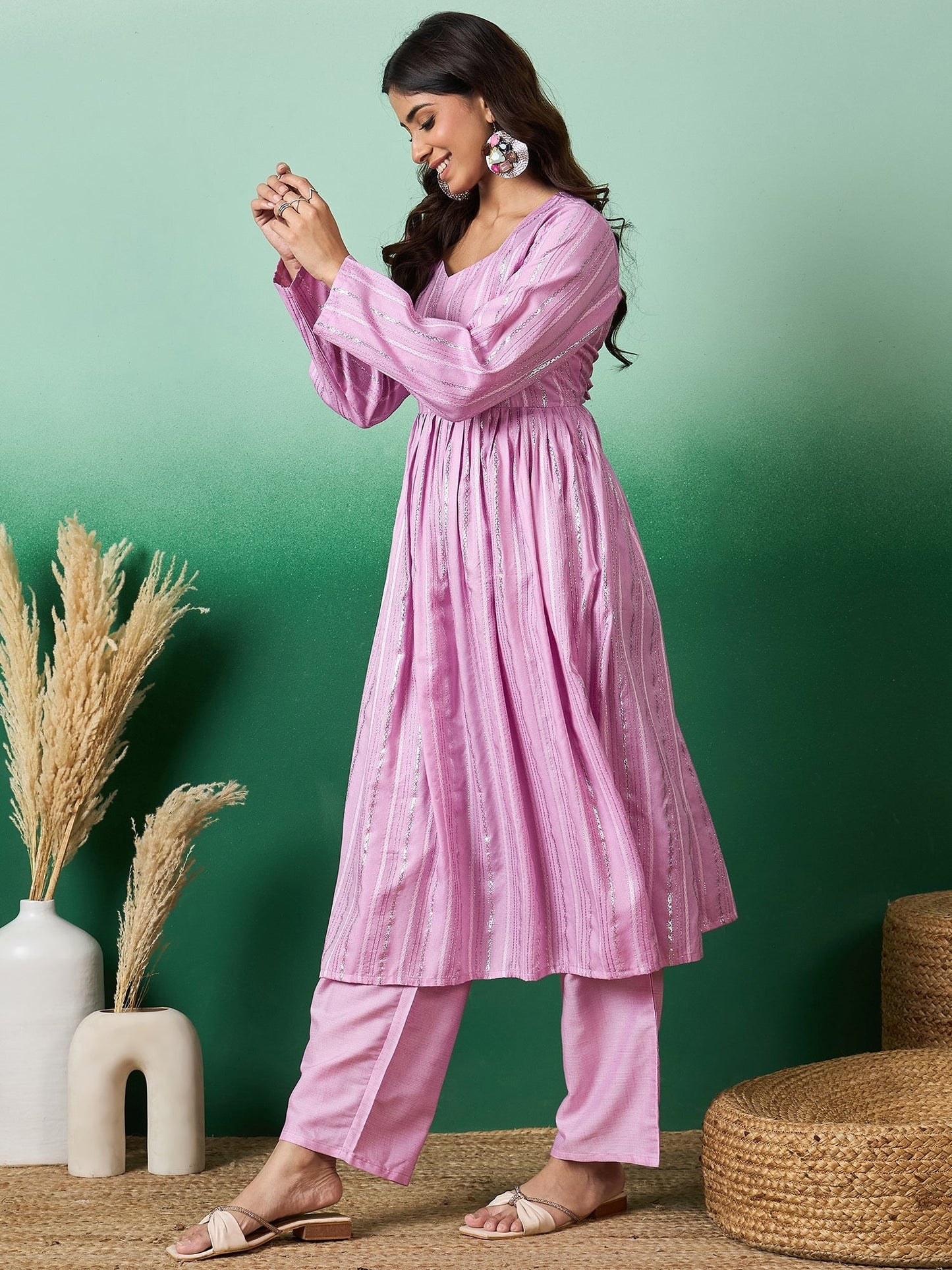 InWeave Lavender Lurex Sweetheart Neck Short Kurta Pant Set - Swadesiicart