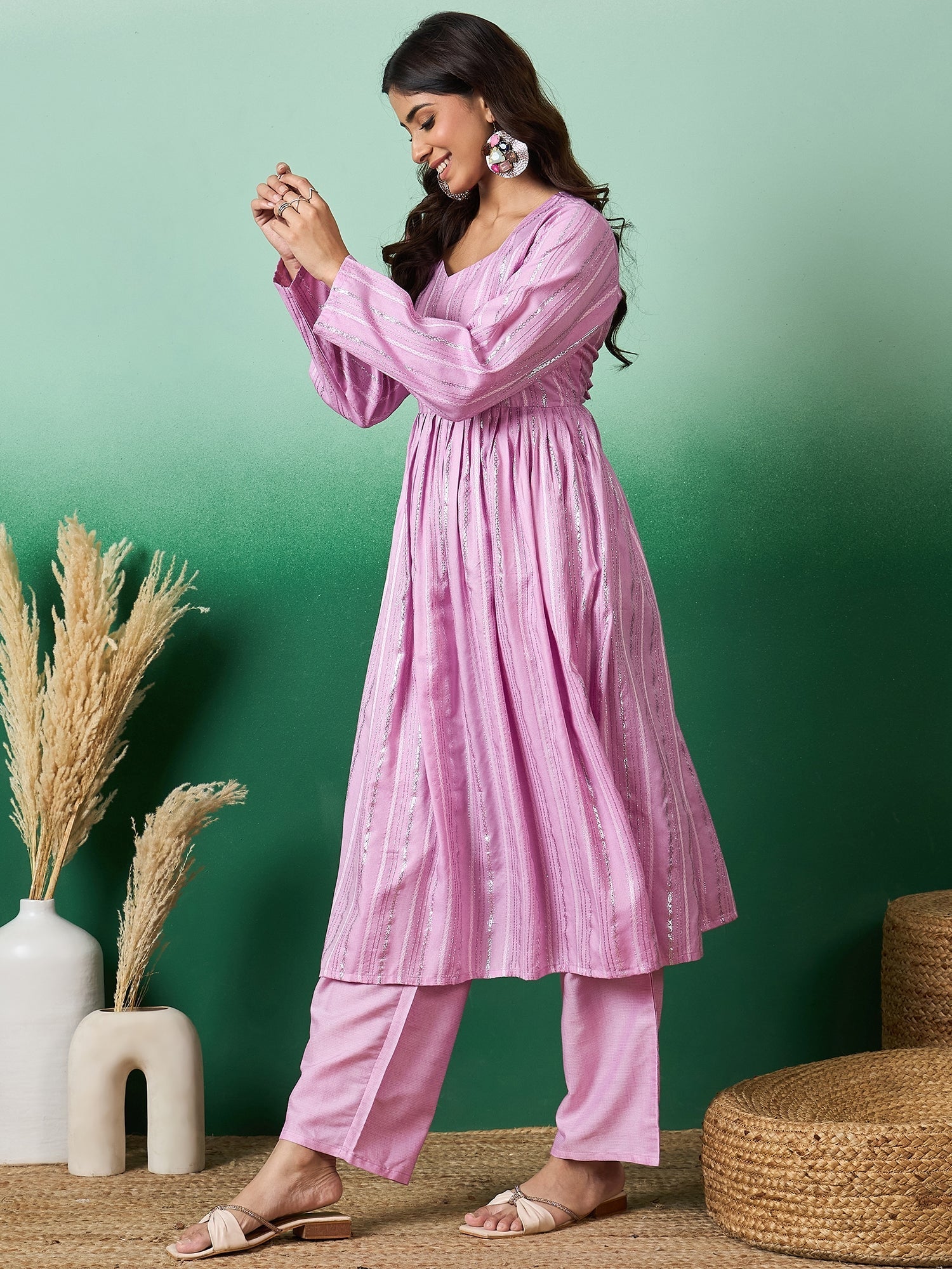 InWeave Lavender Lurex Sweetheart Neck Short Kurta Pant Set - Swadesiicart