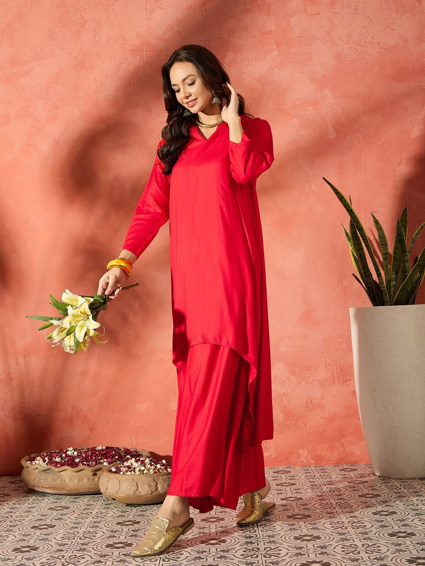 InWeave Red Mandarin Neck High Low Kurta Set - Swadesiicart