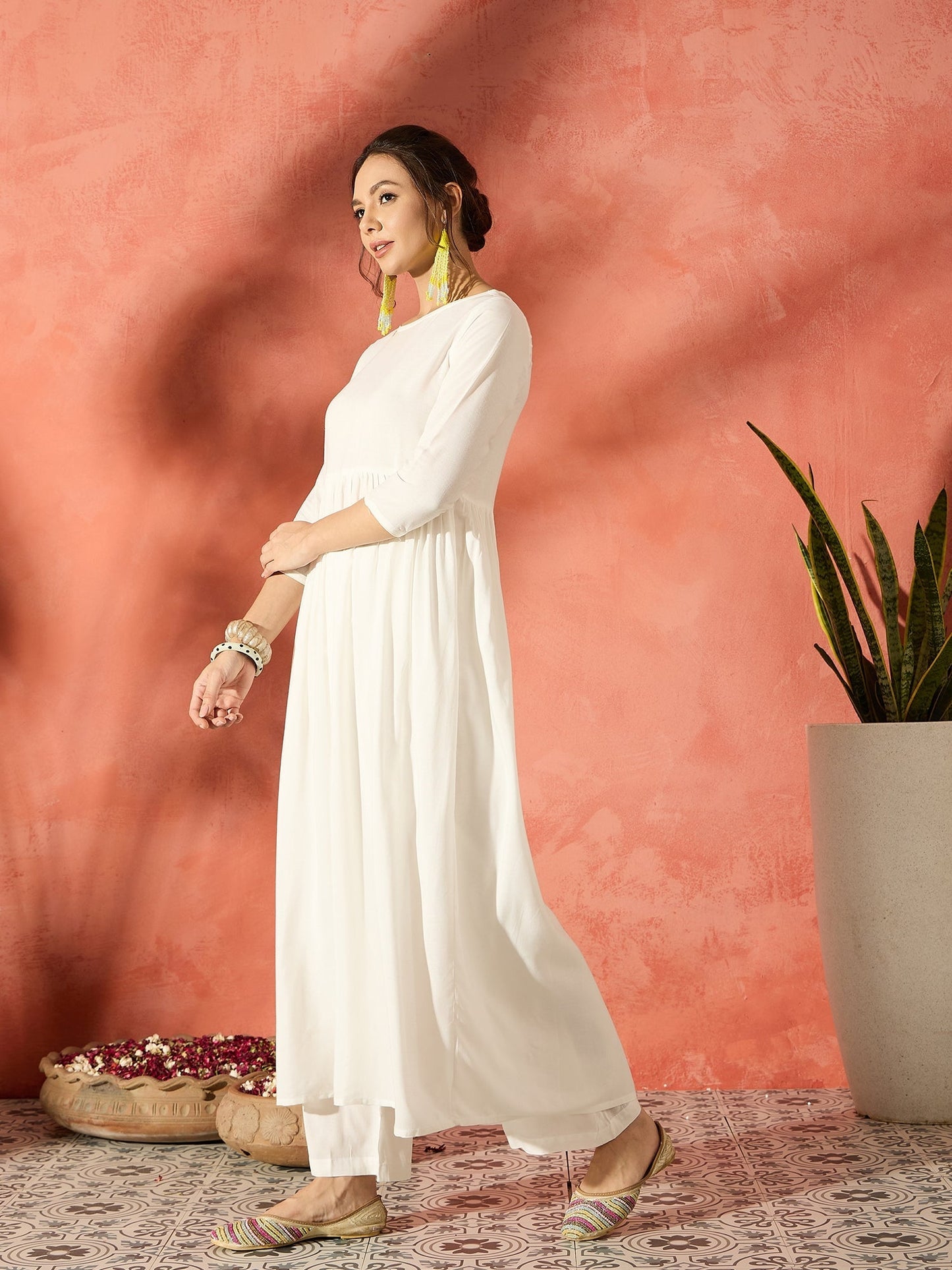 InWeave White Long Anarkali Kurta Pant Set - Swadesiicart