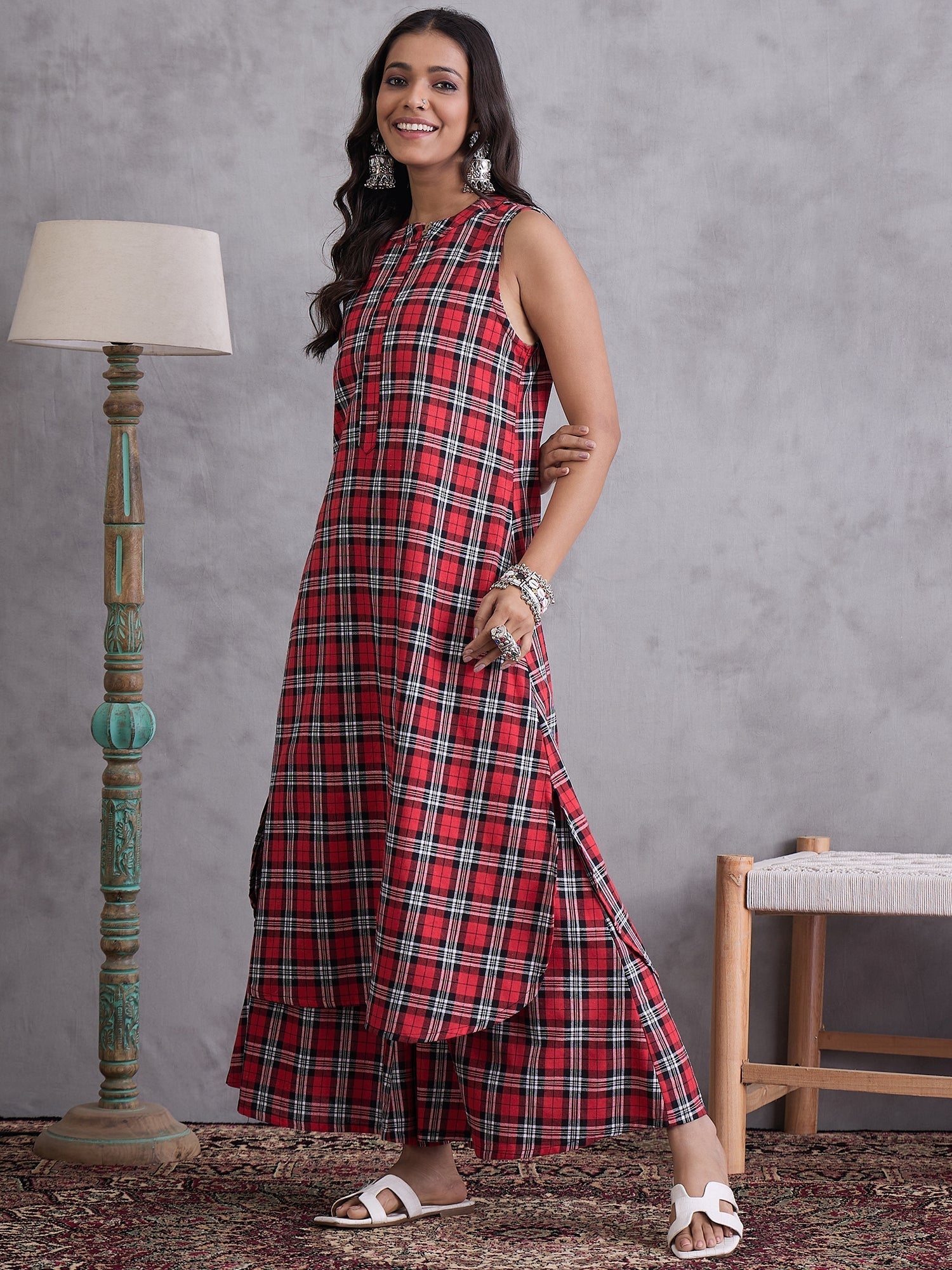 InWeave Red Black Check Kurta Set - Swadesiicart