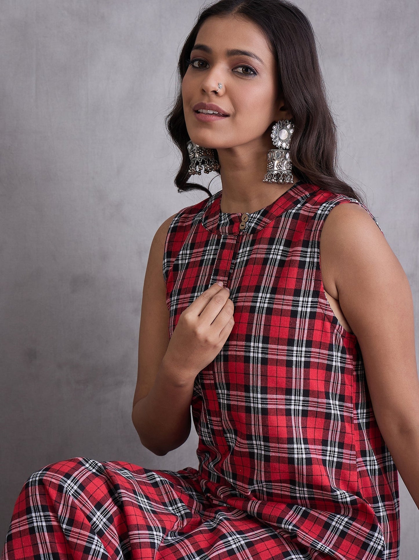 InWeave Red Black Check Kurta Set - Swadesiicart