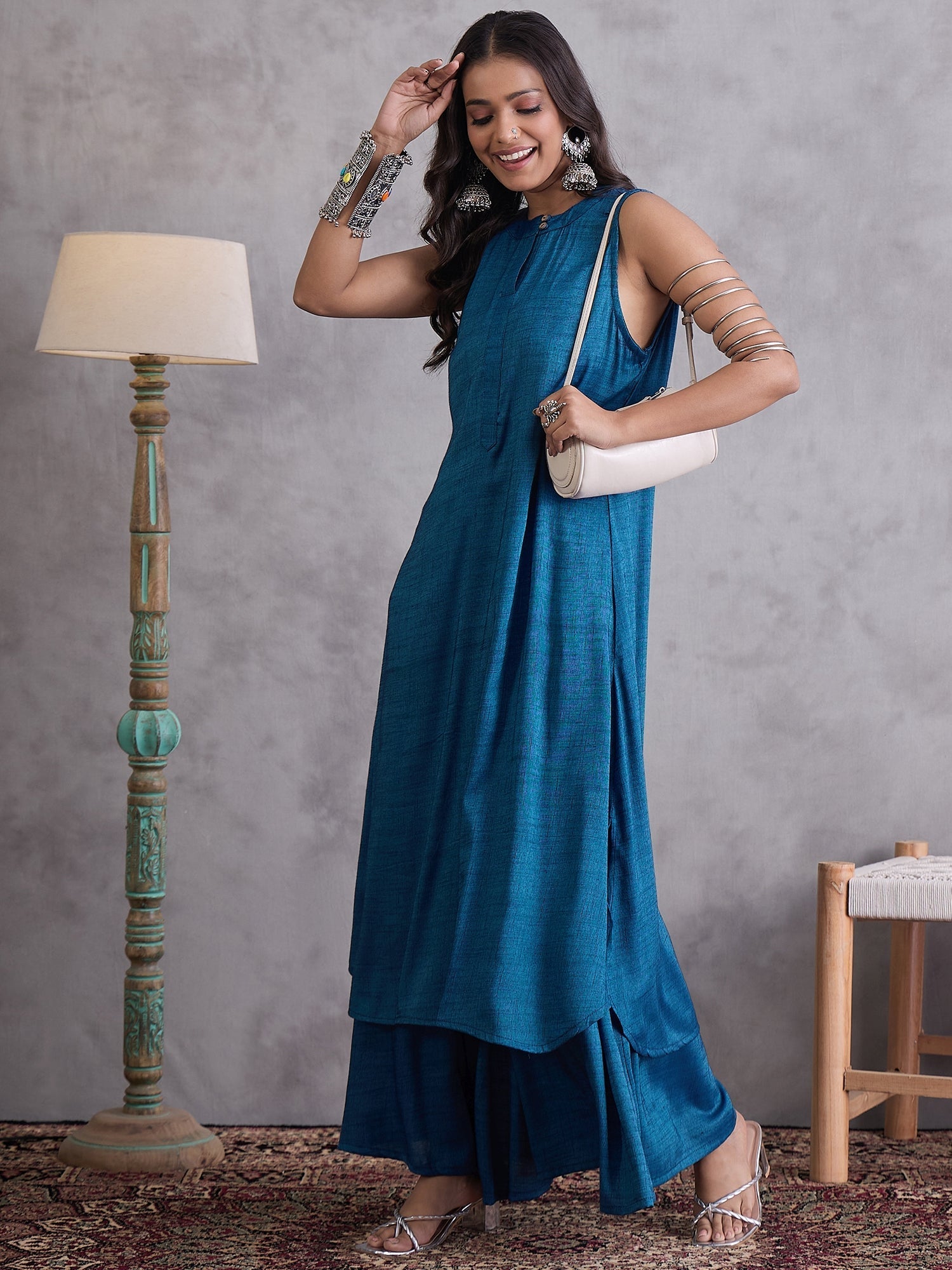 InWeave Peacock Blue Kurta Set - Swadesiicart