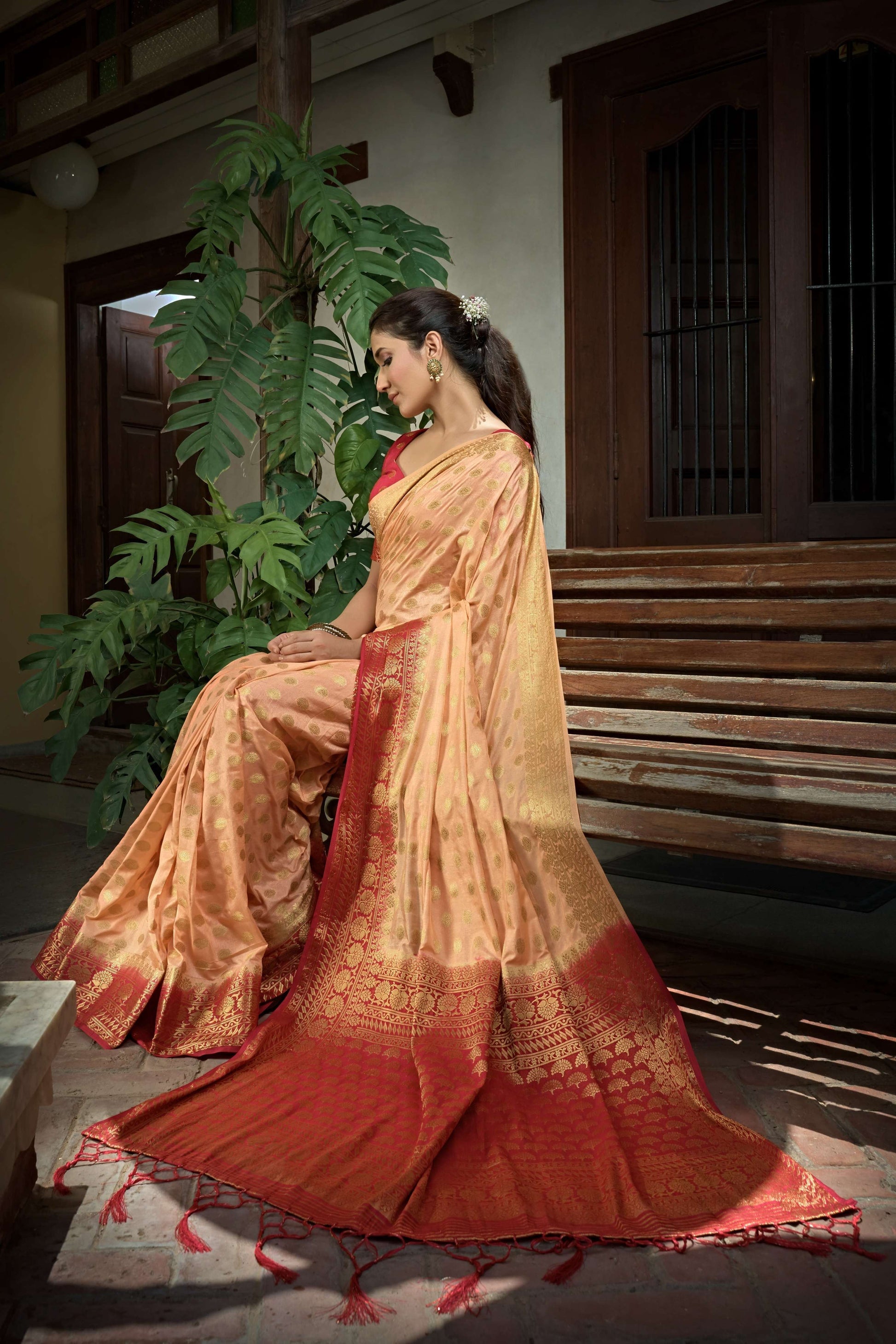 Vardha Peach Golden Zari Banarasi Raw Silk Saree | Swadesiicart