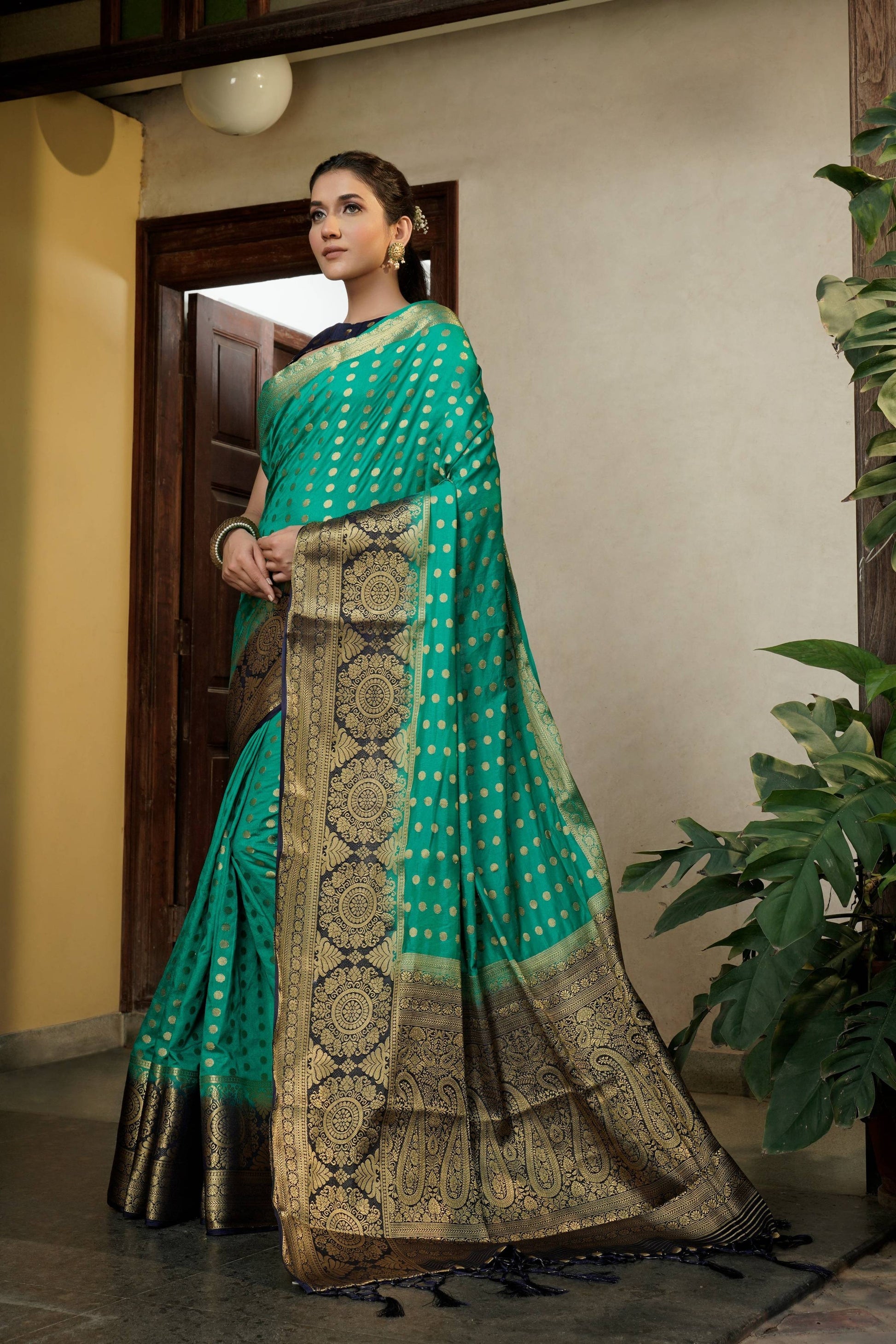 Vardha Teal Green Golden Zari Banarasi Raw Silk Saree | Swadesiicart