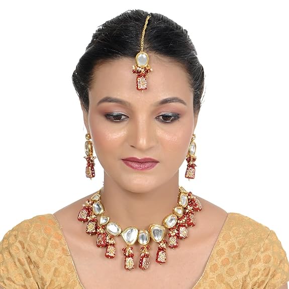 Tehzeeb Creations Back Meenakari Gold-Polished Maroon Color Tika Earring Jewellery Set Uncut Kundan Big Faux Kundan Dibbi Kundan Choker Necklace Set | Swadesiicart