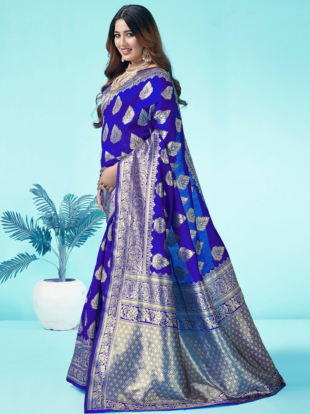 Kalini Ethnic Woven Design Zari Art Silk Banarasi Saree | Swadesiicart