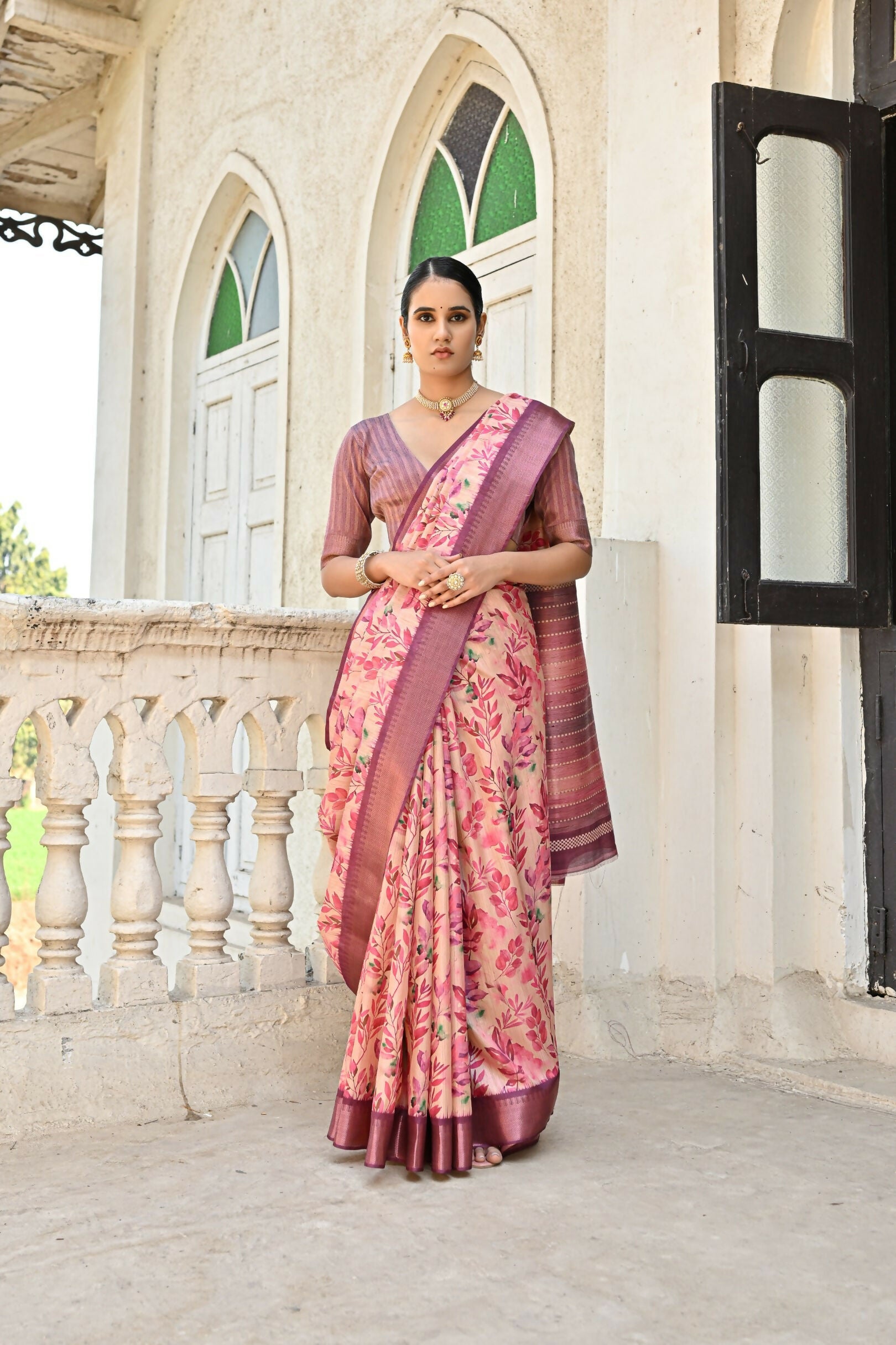 Vishnu Weaves Women's Pink Soft Tussar Silk Saree with Blouse - Swadesiicart
