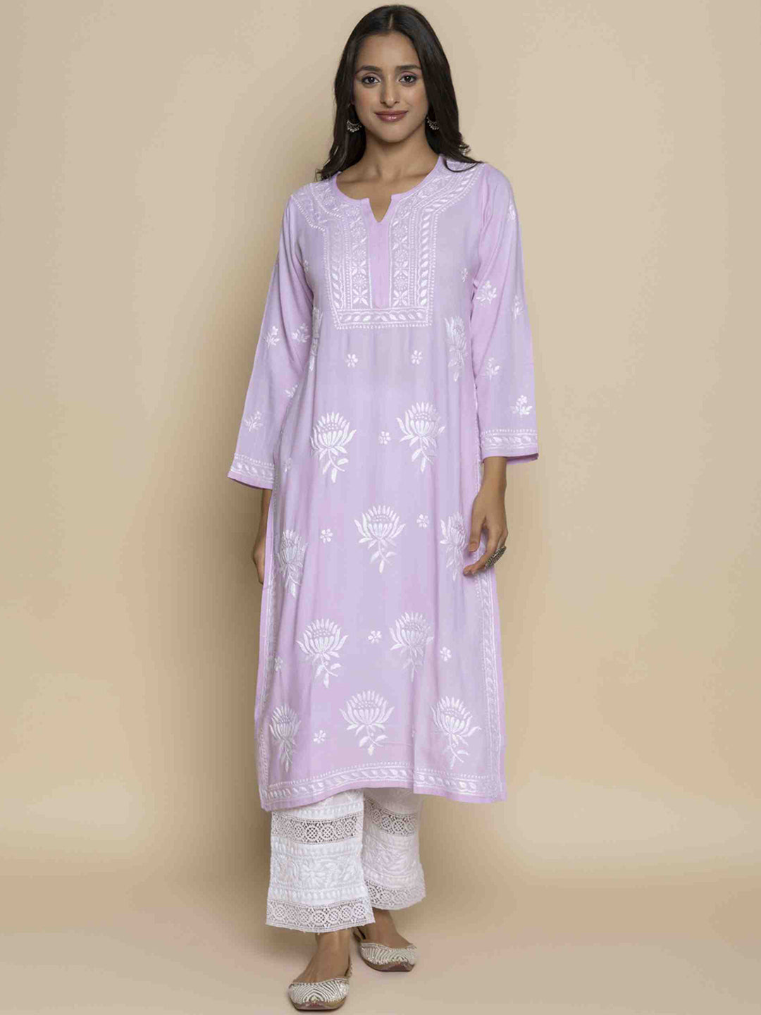 HOUSE OF KARI Floral Embroidered Chikankari Straight Kurta | Swadesiicart