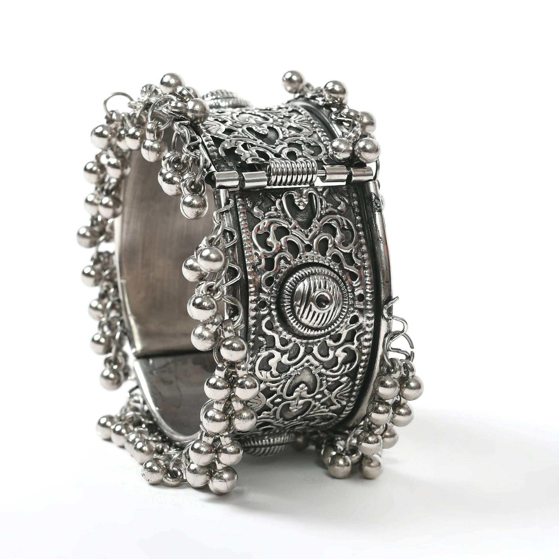 Mominos Fashion Joharkamal Oxidised Silver-Plated Ghungroo Handcraft Bracelet - Design 022 - Swadesiicart