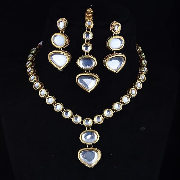 Tehzeeb Creations Back Meenakari Gold-Polished White Color Tika Earring Jewellery Set Uncut Kundan Big Faux Kundan Dibbi Kundan Choker Necklace Set | Swadesiicart