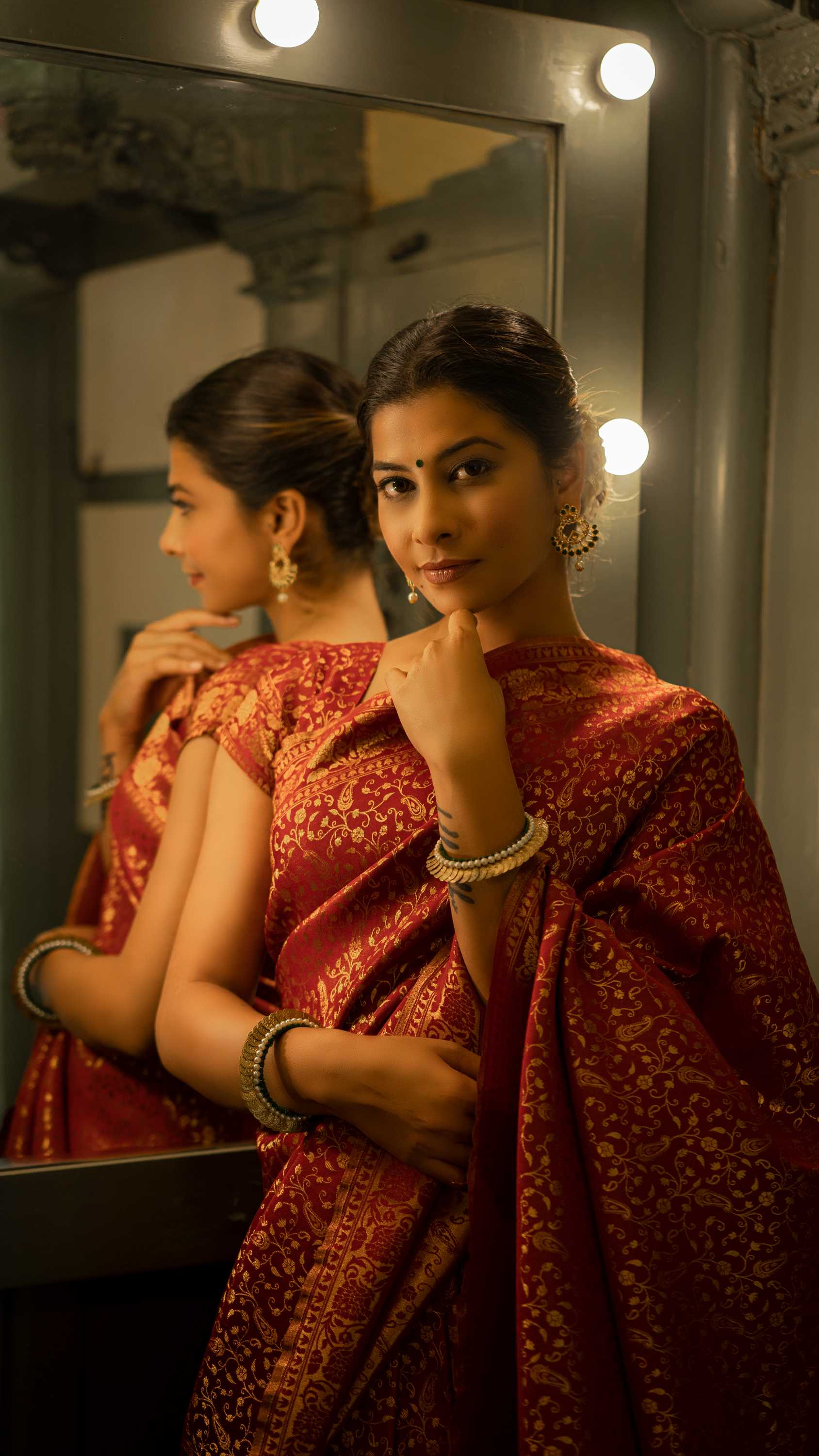 Vardha Maroon Red Golden Zari Banarasi Satin Silk Saree | Swadesiicart