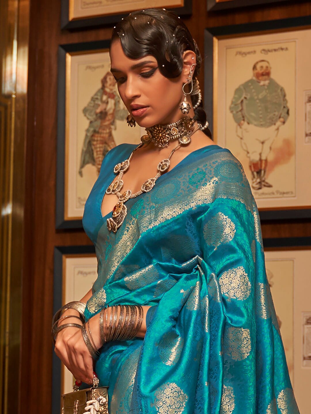 Mitera Blue & Gold-Toned Woven Design Zari Silk Blend Banarasi Saree | Swadesiicart