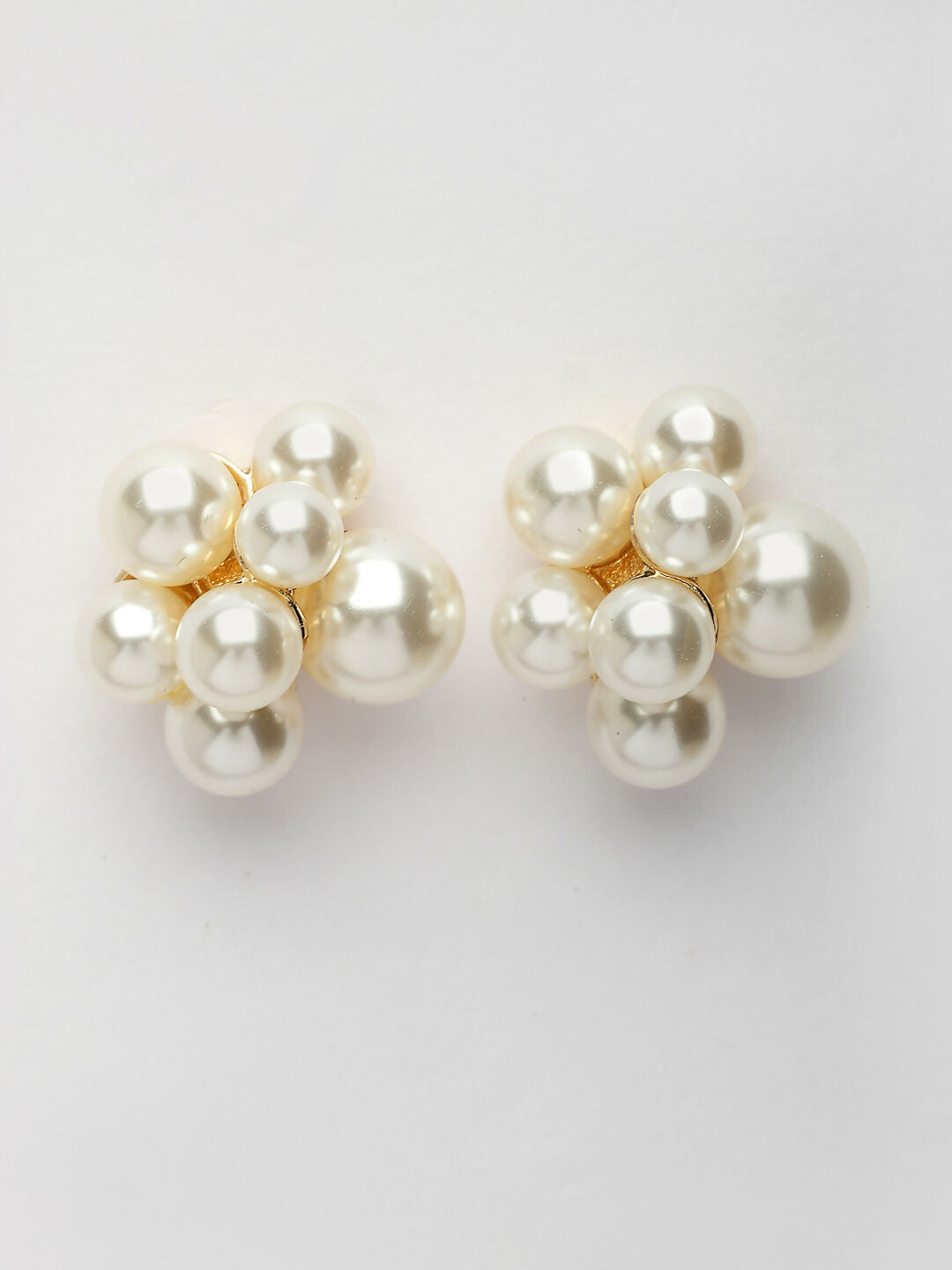 NVR Women's Rose Gold Pearl Rose Gold-Polished Circular Studs Earring | Swadesiicart