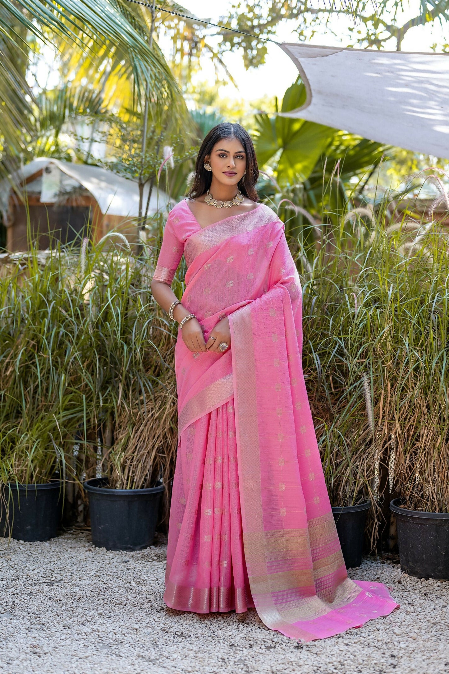 Vishnu Weaves Women's Pink Pure Cotton Zari Woven Saree with Blouse - Swadesiicart