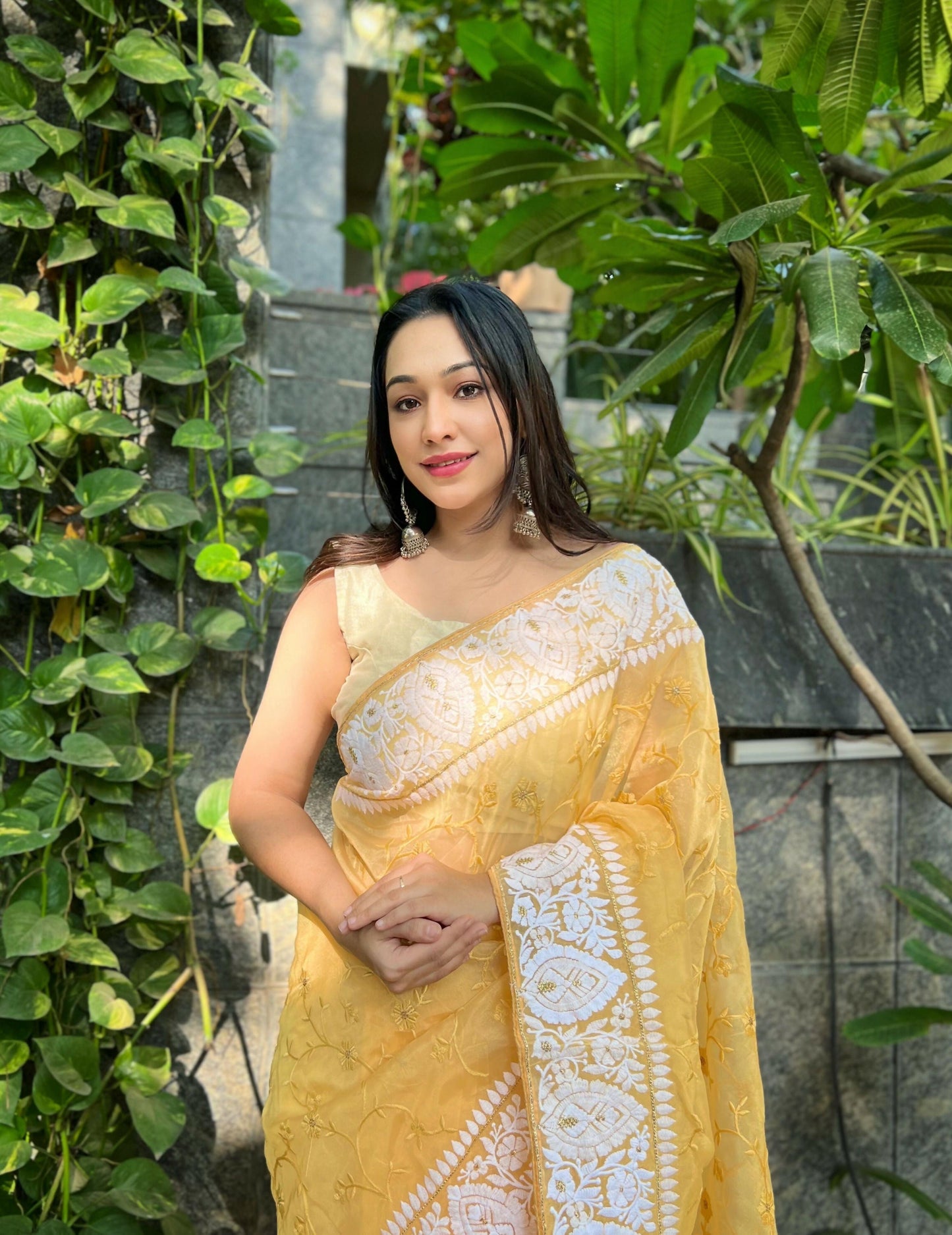 Vamsee Palak Saavi Yellow Organza Saree - Swadesiicart