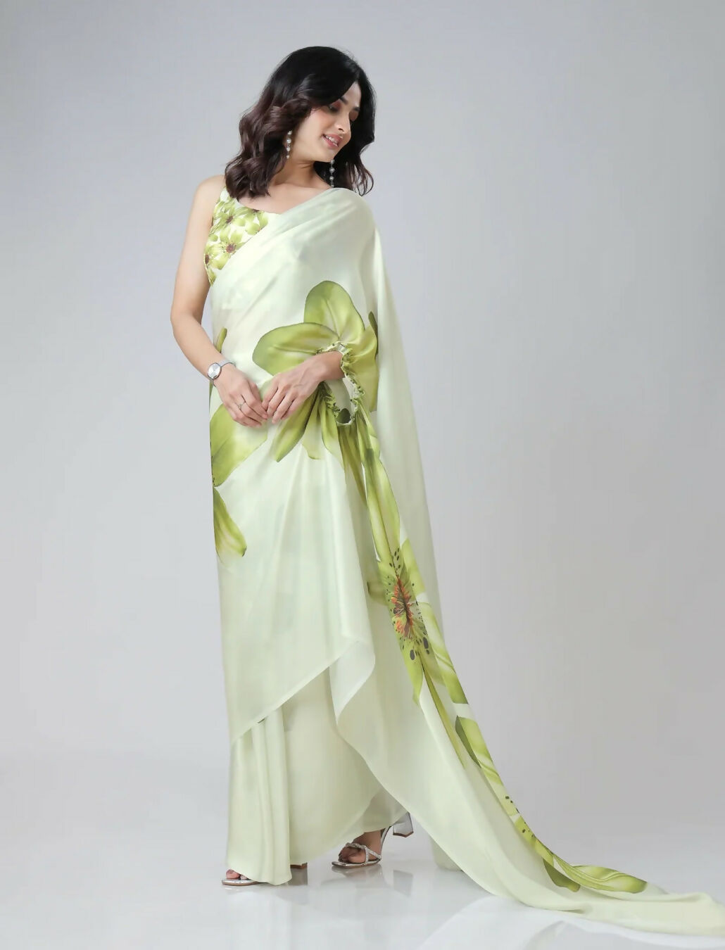 Vastranavya Mint Green Freehand Floral Print Ready to Wear Saree | Swadesiicart