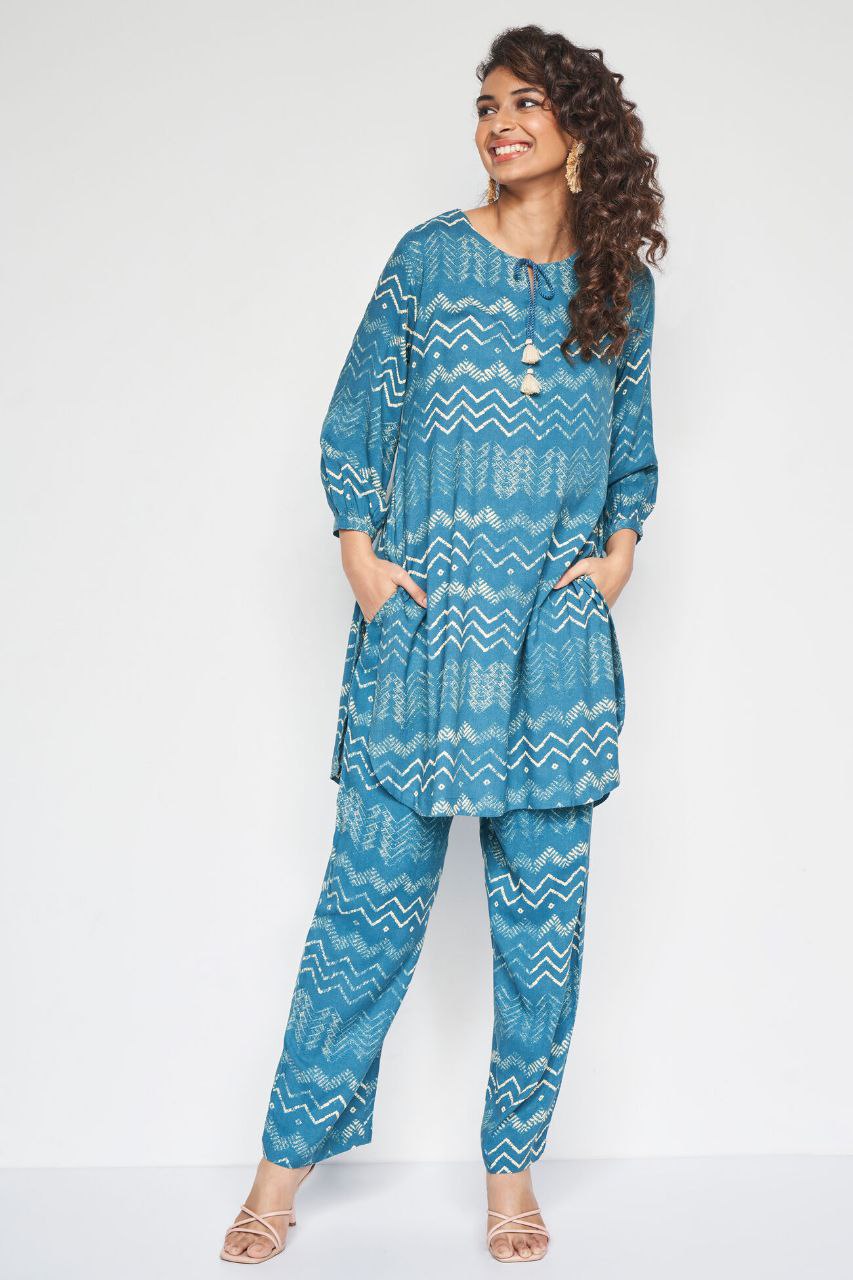 NOZ2TOZ Women's Floral Printed Knee Length Rayon Co-ords Set - Swadesiicart