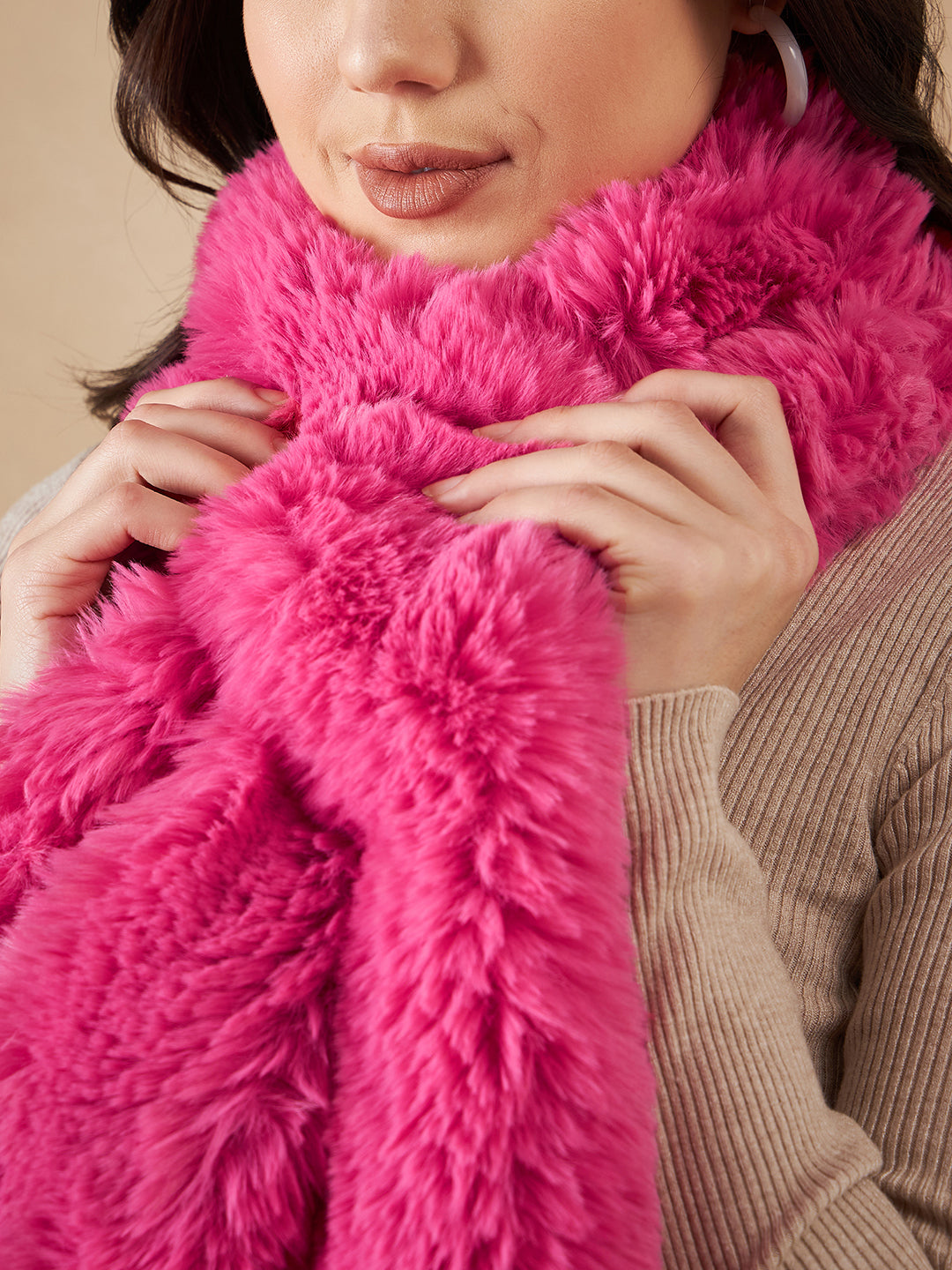 InWeave Women's Light Pink Faux Fur Neck Warmer - Swadesiicart