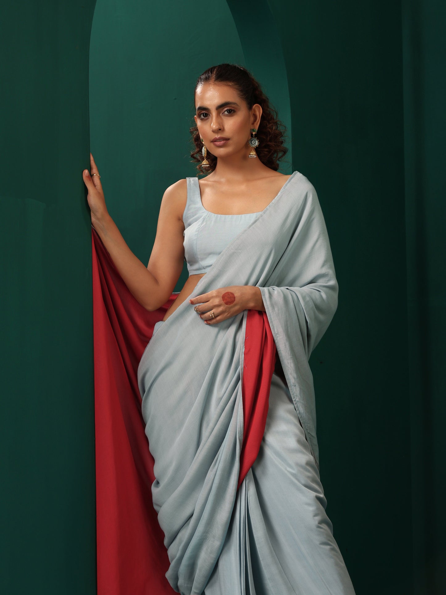 trueBrowns Powder Blue Muslin Silk Ready to Wear Saree | Swadesiicart