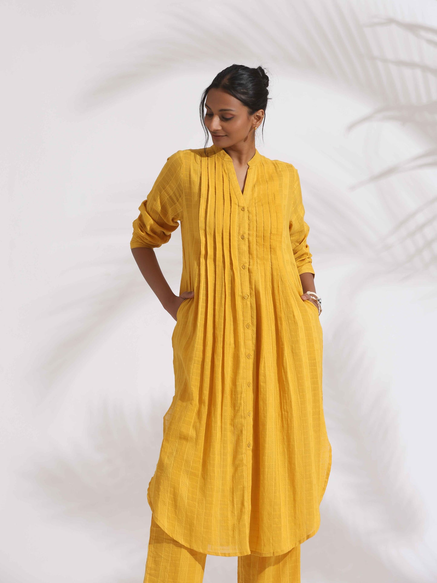 trueBrowns Yellow Cotton Pleated Shirt Kurta Set | Swadesiicart