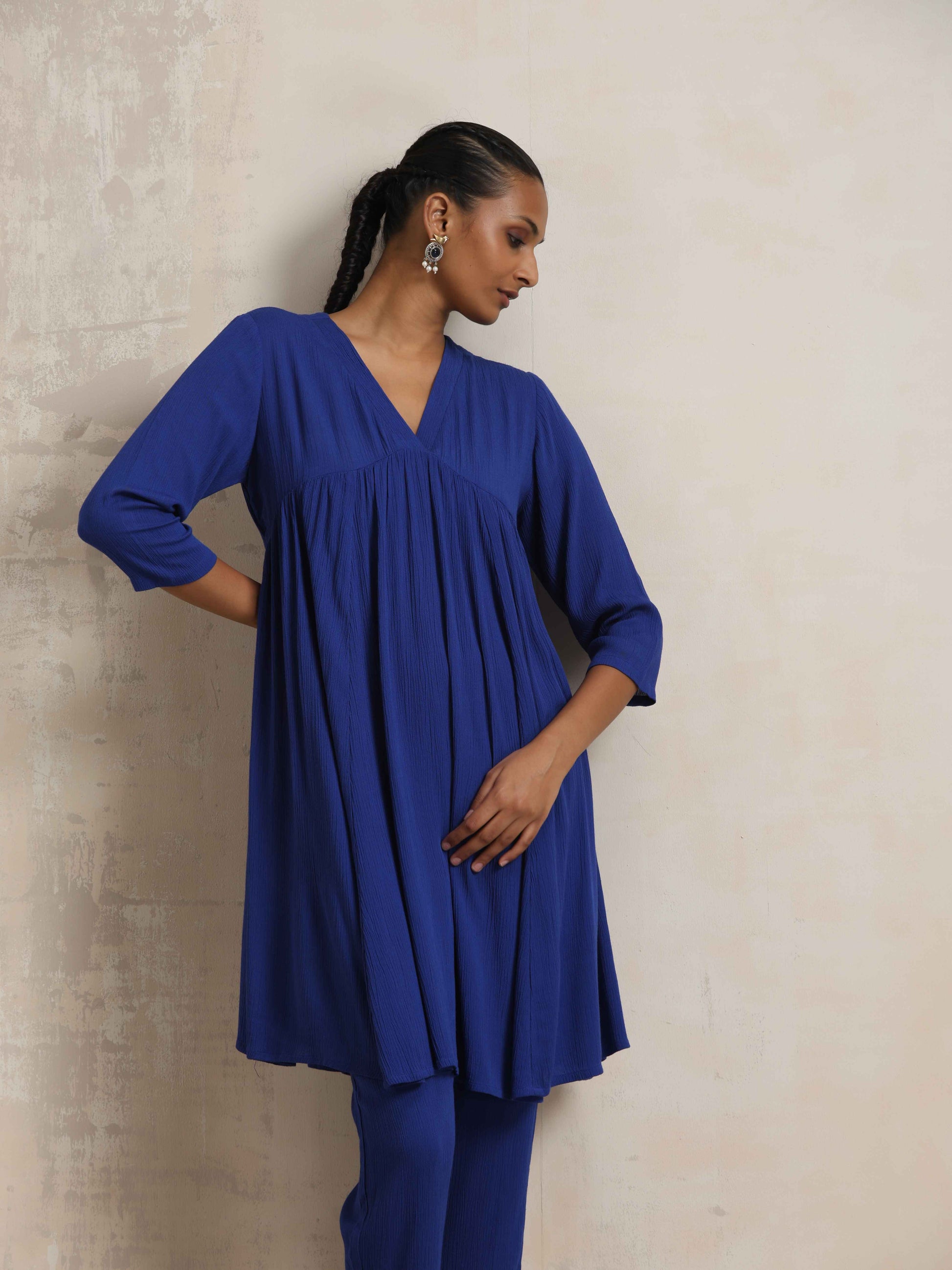 trueBrowns Blue Crinkle Flared Kurta Co-ord Set - Swadesiicart