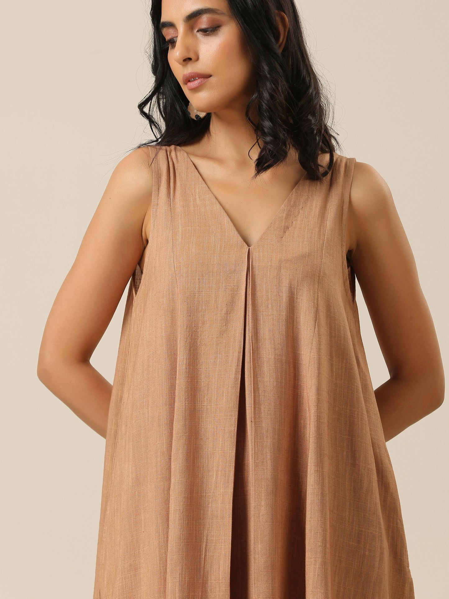 trueBrowns Beige Slub Texture Sleeveless Flared Kurta Pant Set | Swadesiicart