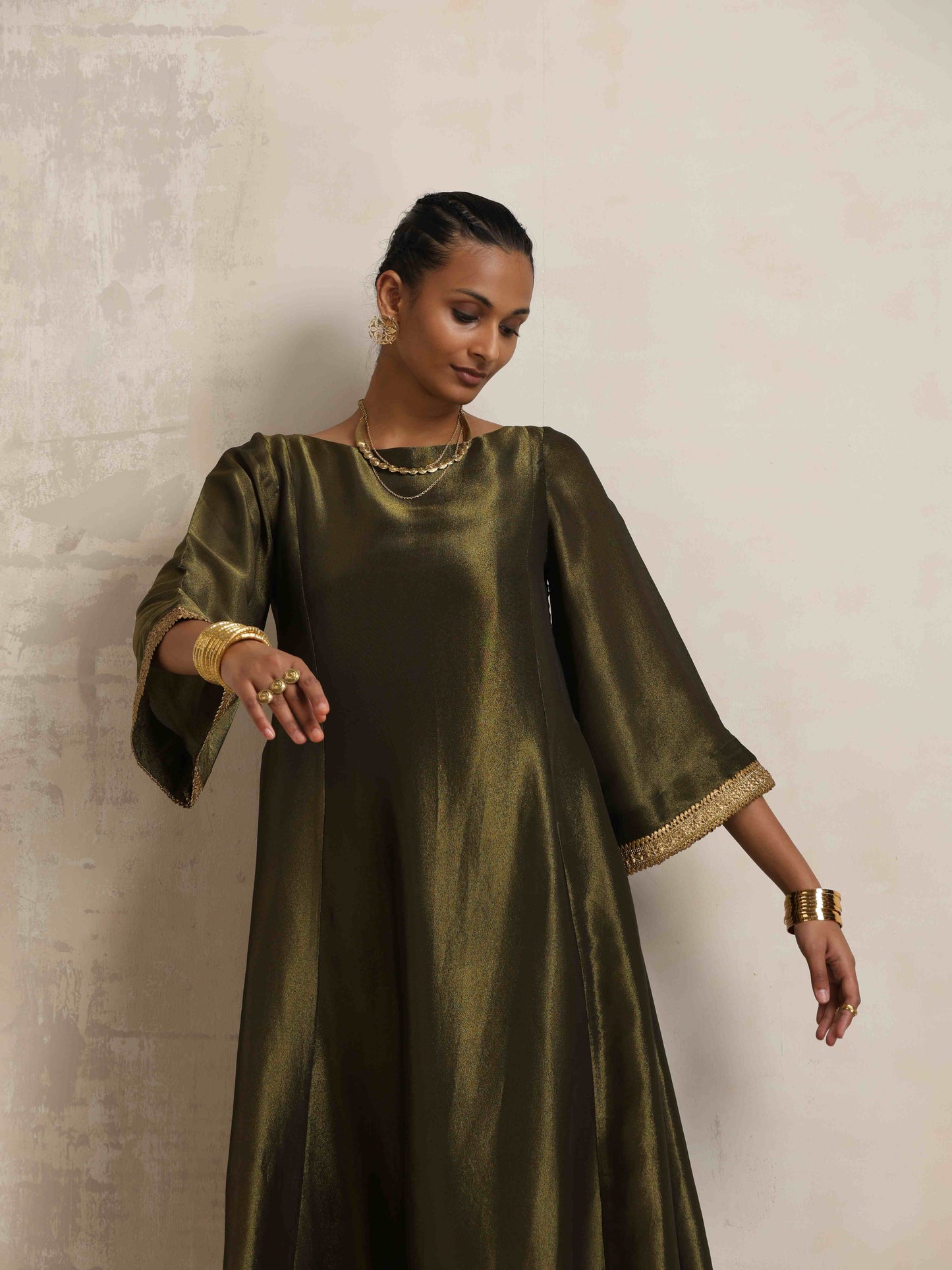 trueBrowns Olive Green Tissue Flared Anarkali Kurta Set | Swadesiicart