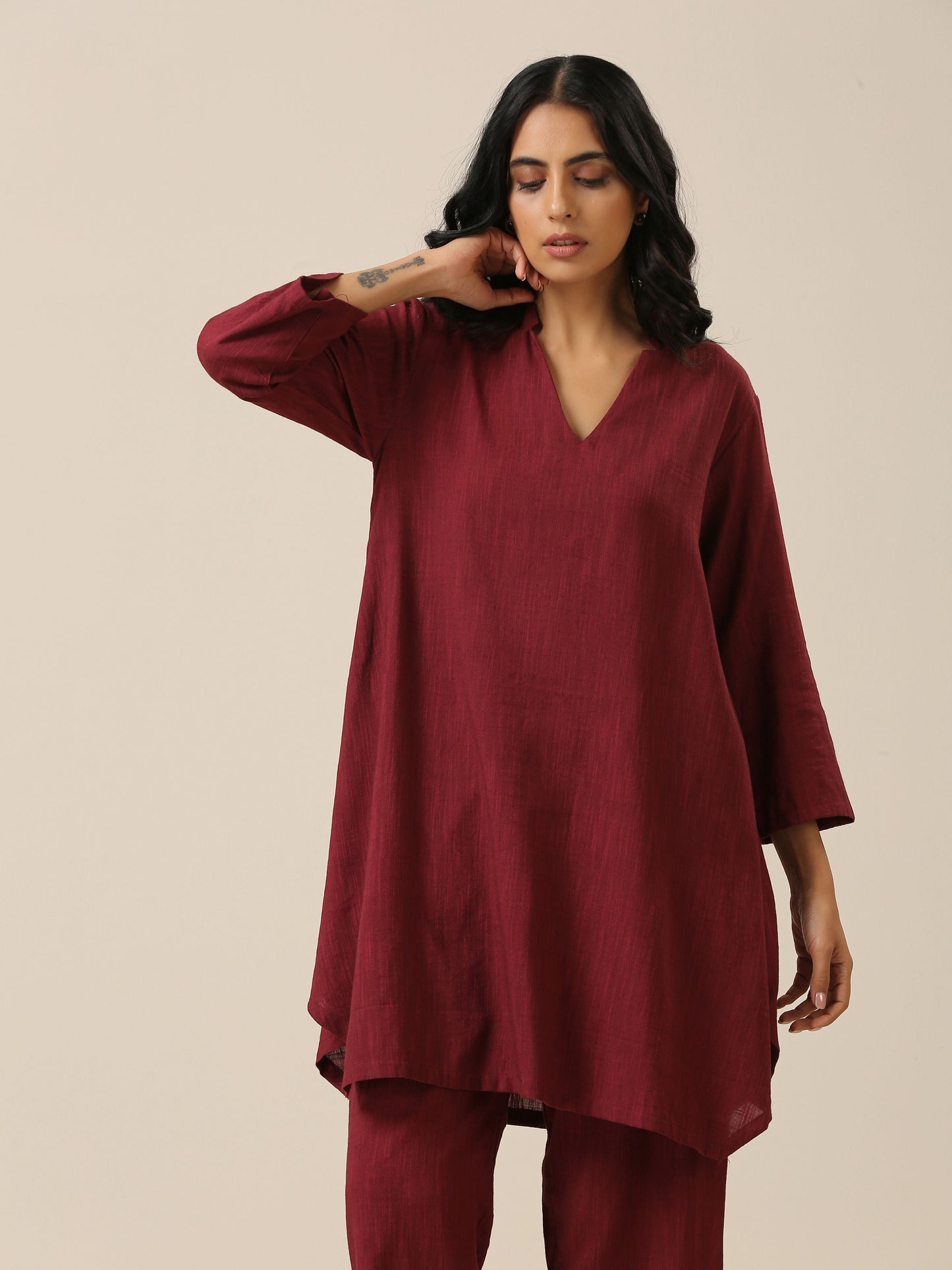 trueBrowns Ruby Wine Slub Textured Collar Co-Ord Set - Swadesiicart