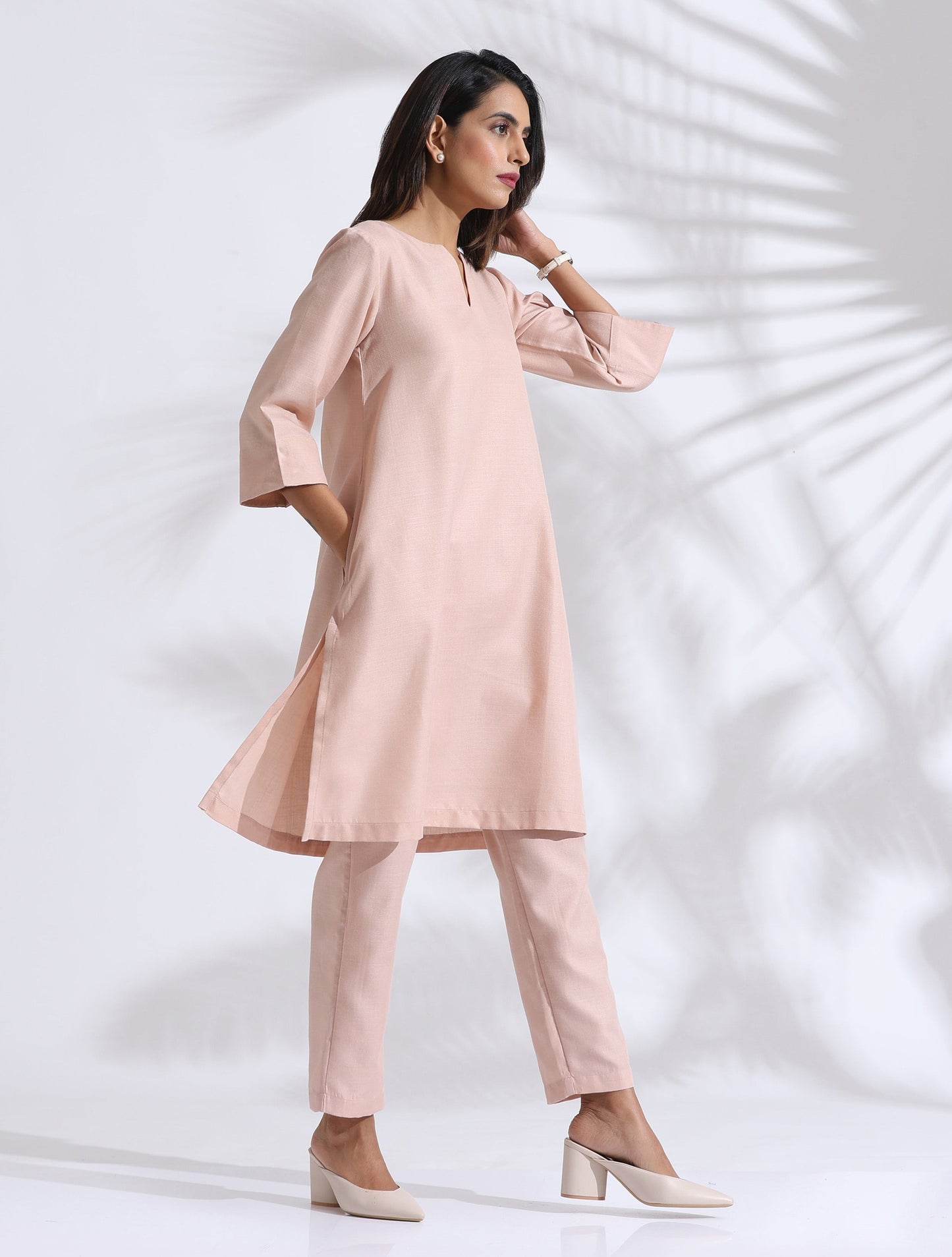 trueBrowns Light Pink Slub Kurta Co-ord Set - Swadesiicart